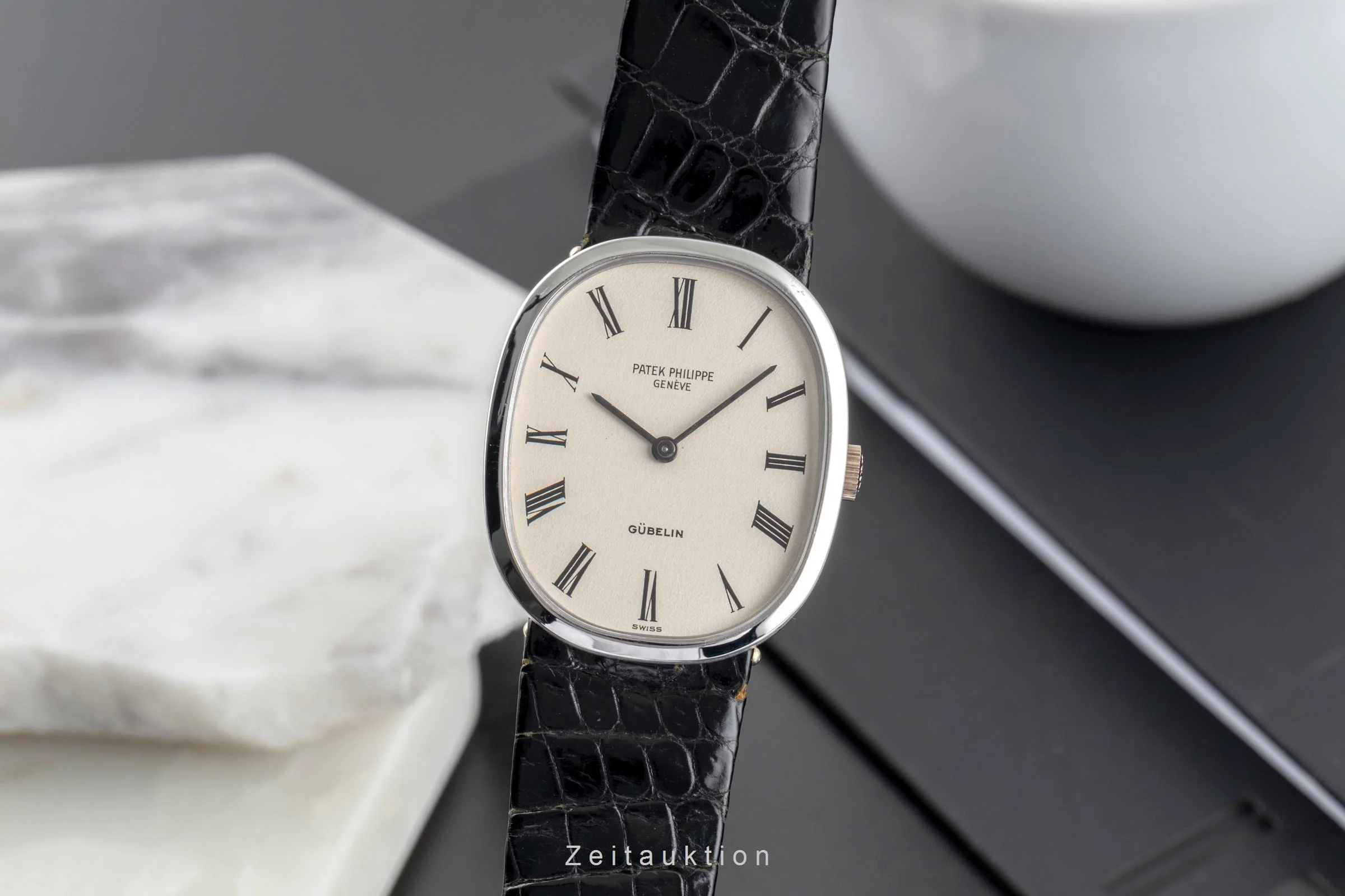 Patek Philippe Ellipse 18 ct white gold manual winding women's watch 3548 Vintage  [2502588] - Image 2