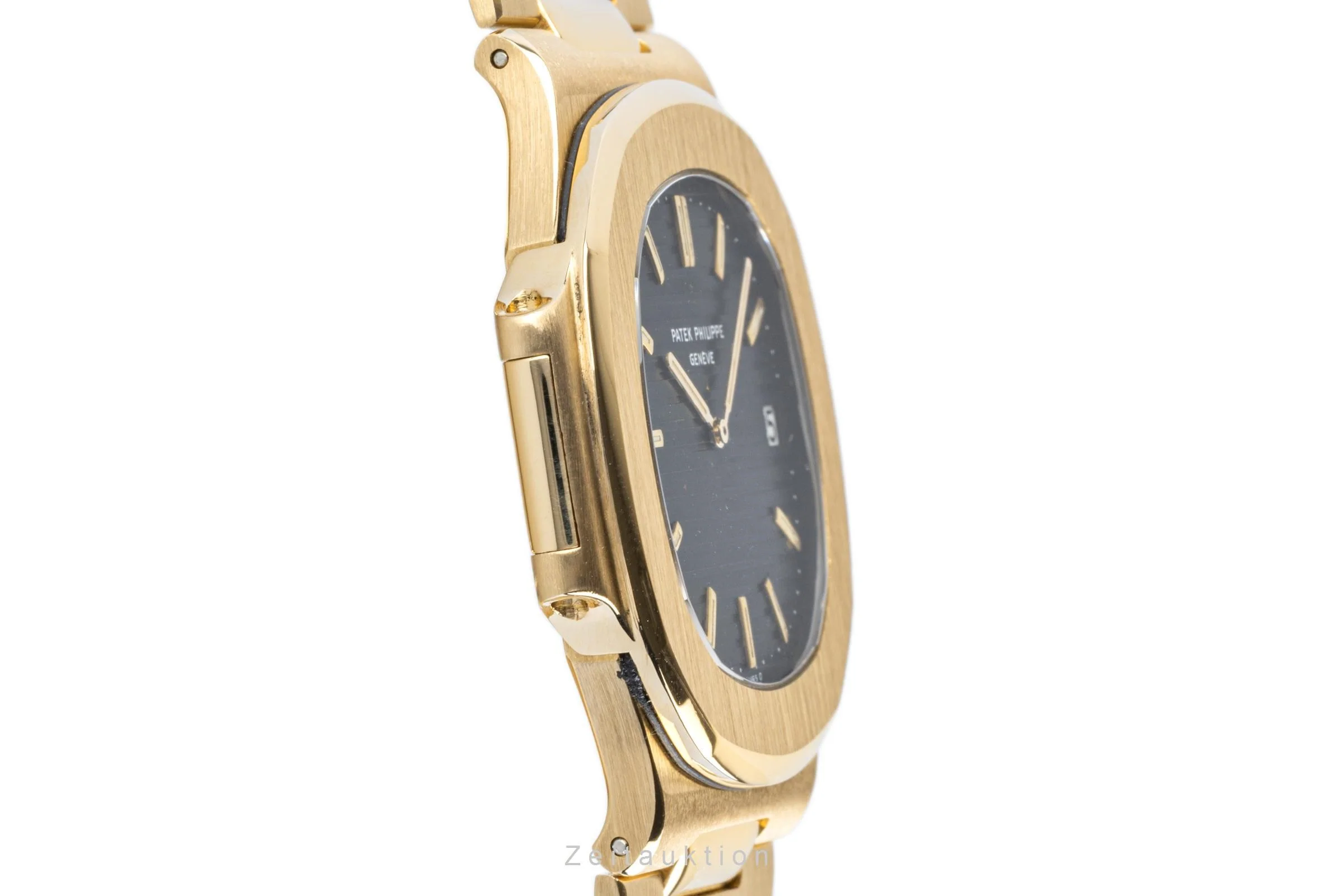 Patek Philippe Nautilus 18 ct gold automatic men's watch 3700/11J  [2300998] - Image 7