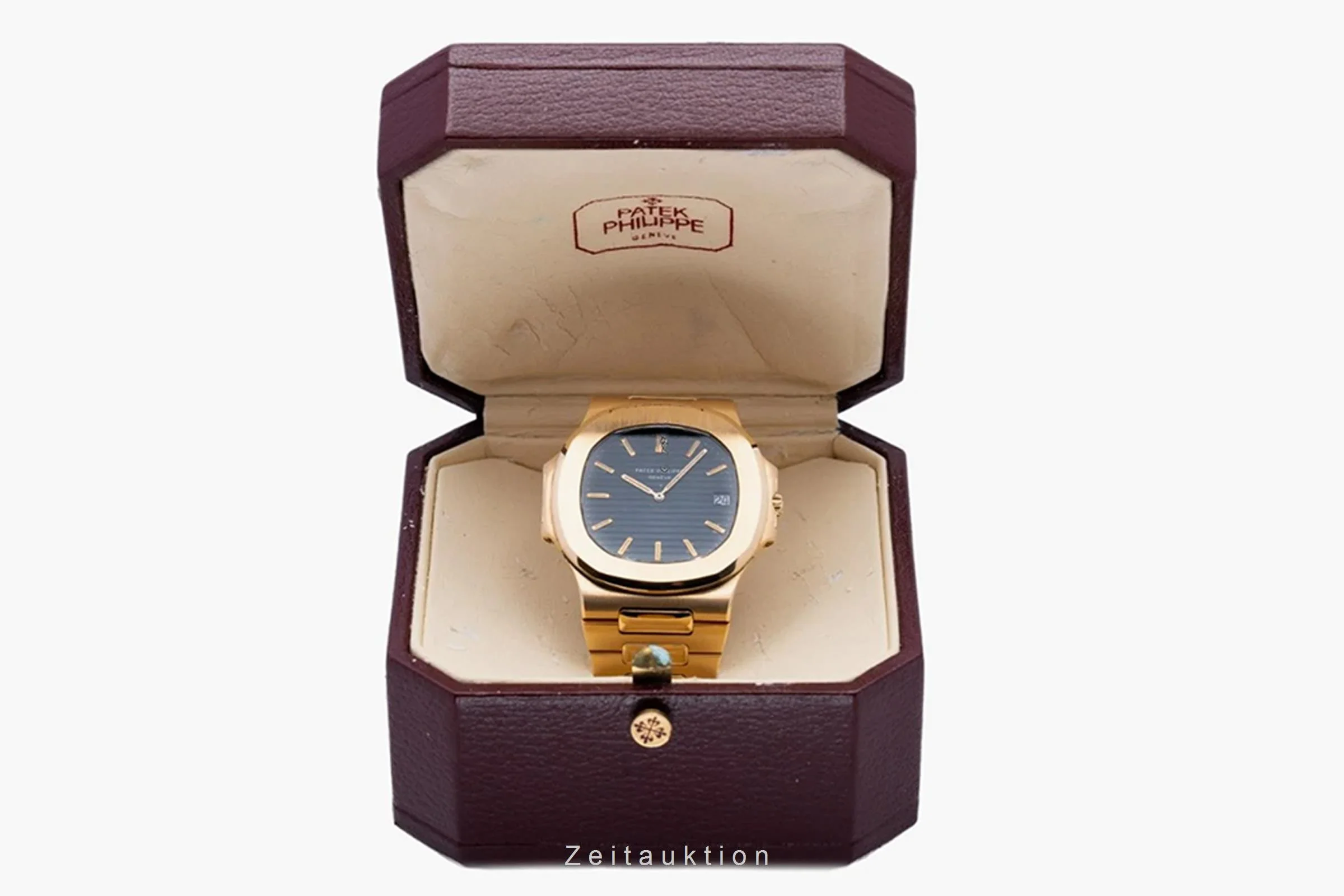 Patek Philippe Nautilus 18 ct gold automatic men's watch 3700/11J  [2300998] - Image 8