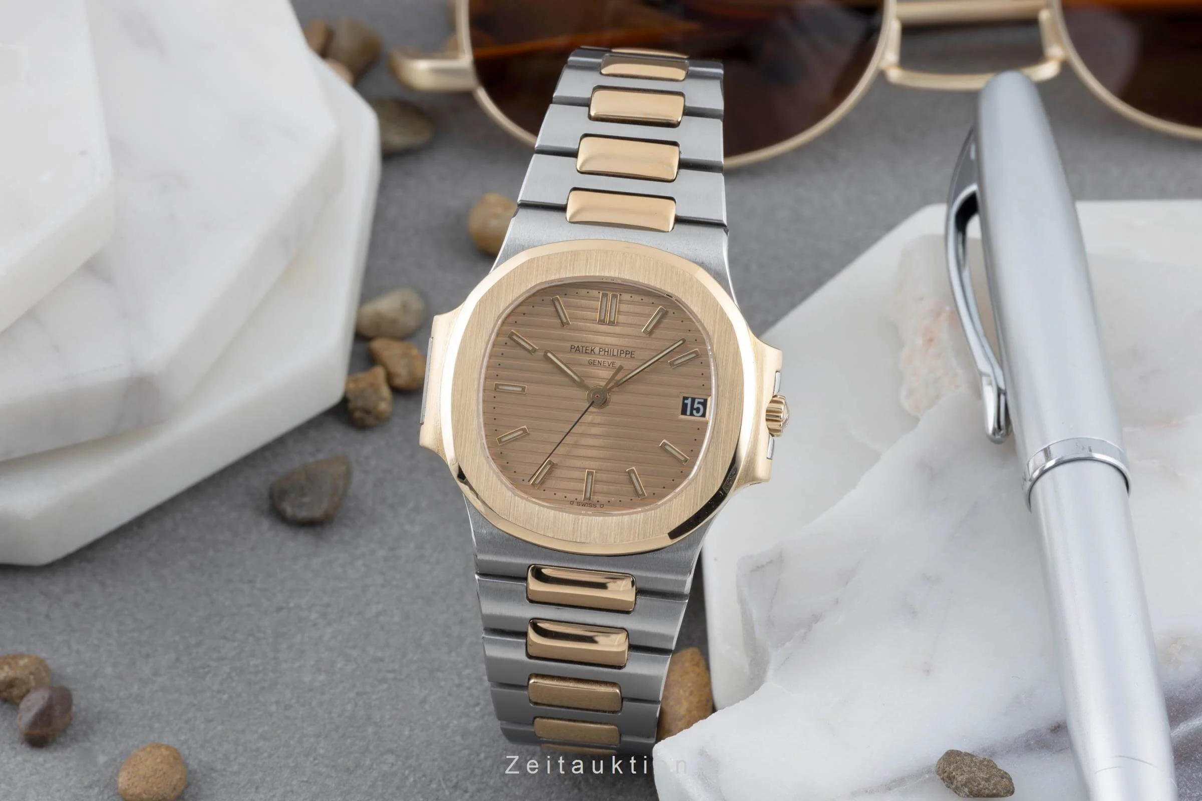 Patek Philippe Nautilus steel / gold automatic men's watch 3800/1  [2403505] - Image 3