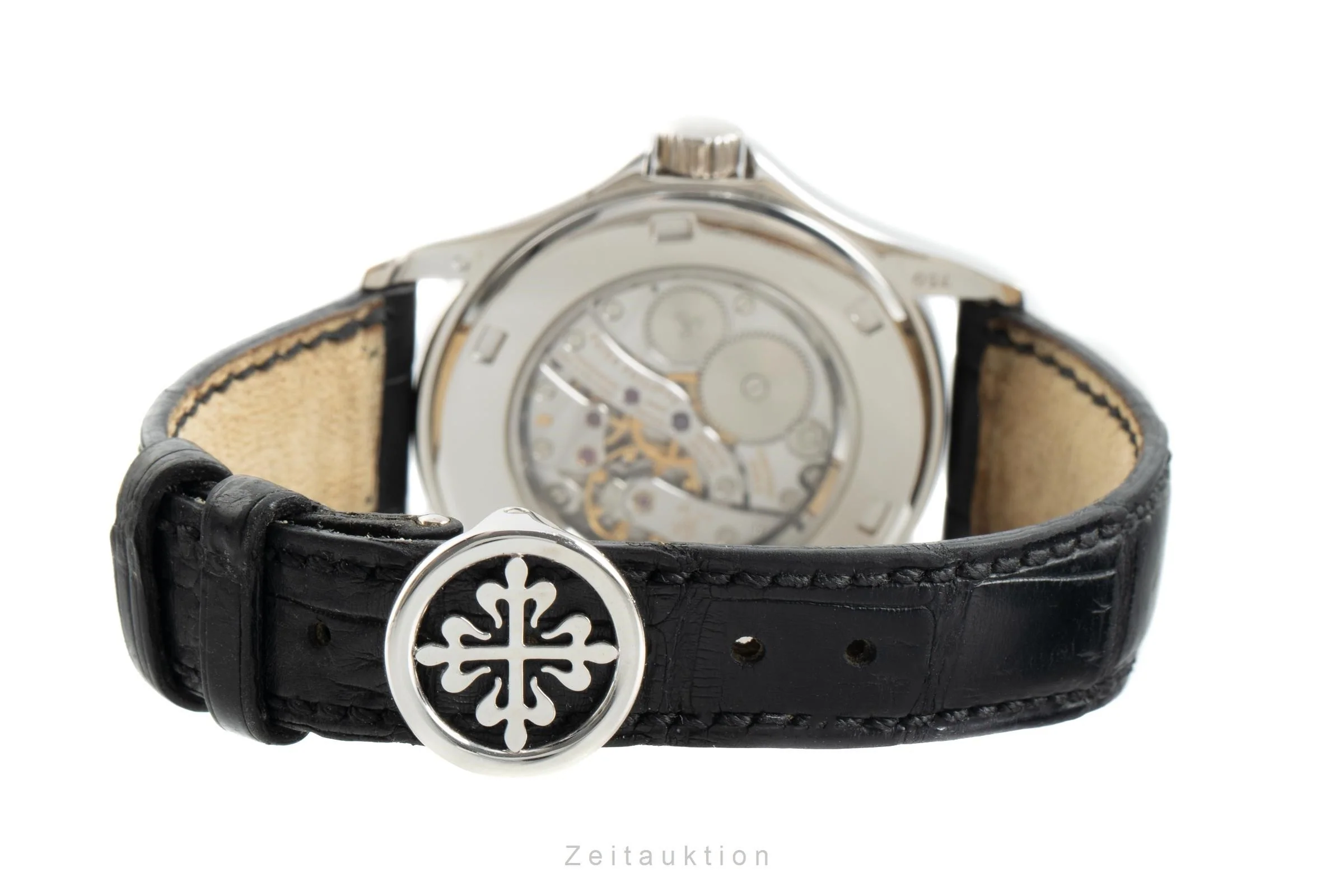 Patek Philippe Travel Time 18 ct white gold manual winding men's watch 5134  [2109476] - Image 11