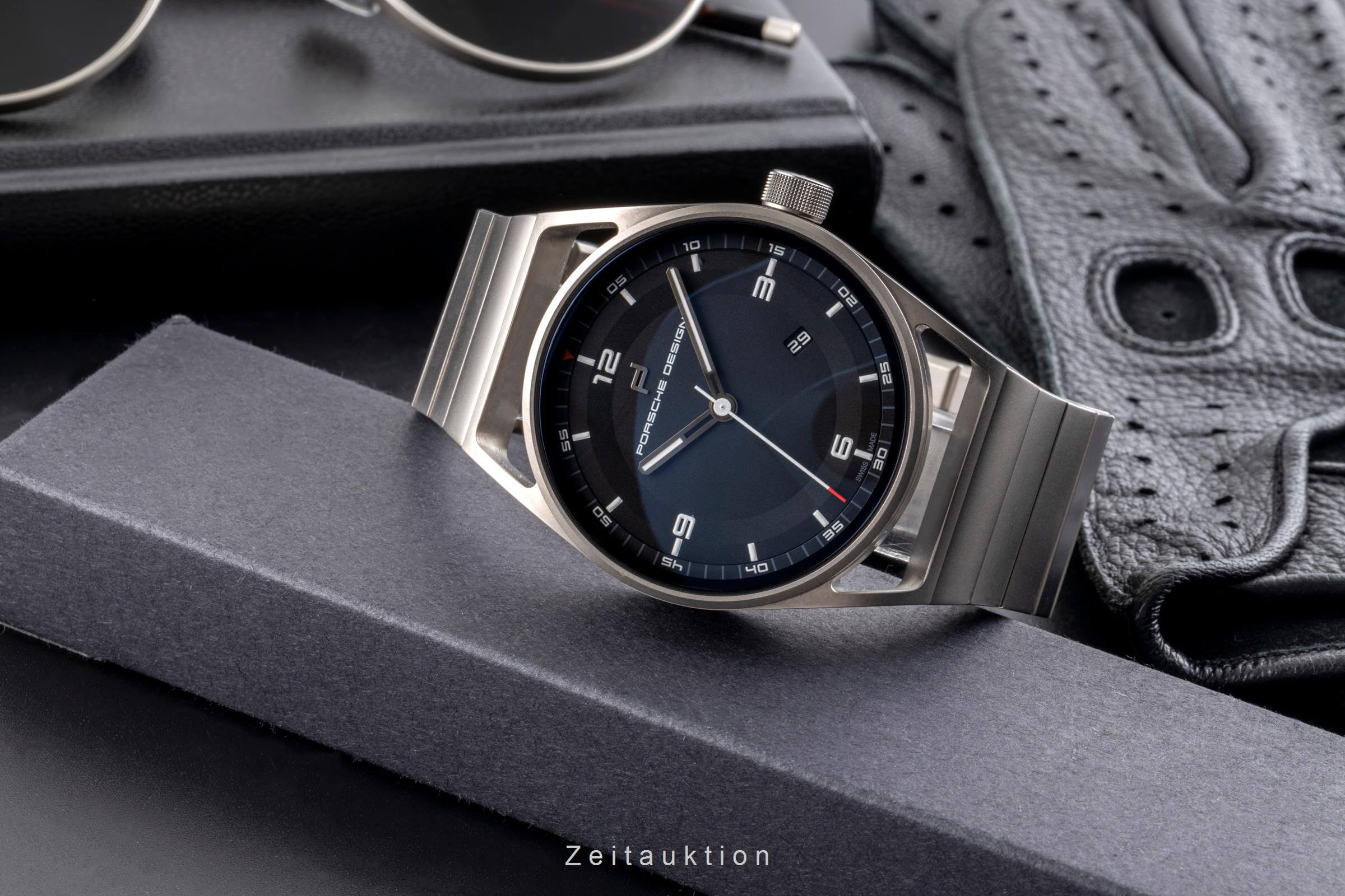 Porsche Design 1919 titanium automatic men's watch 6020.3.01.001  [2500599] - Image 3