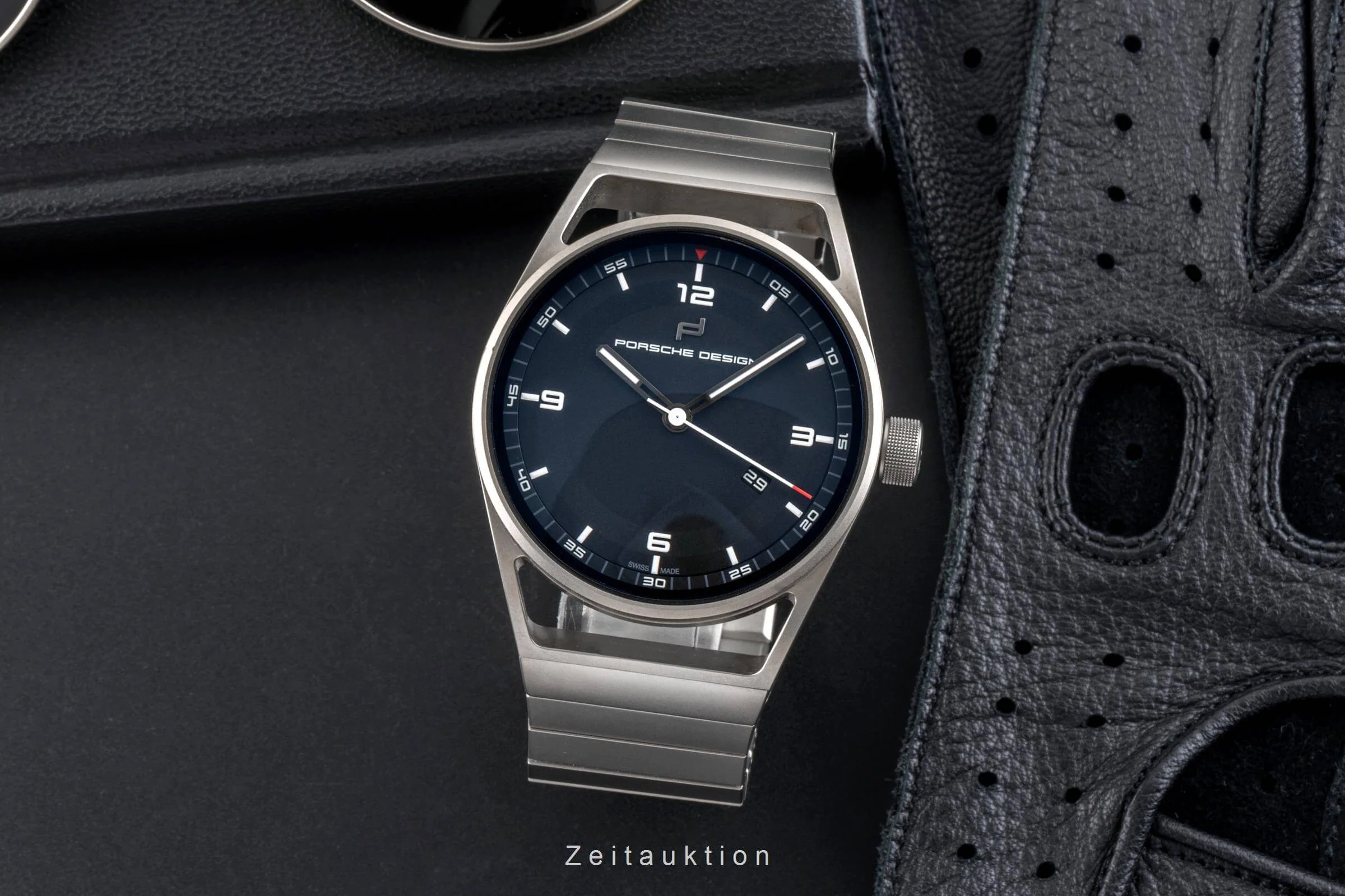 Porsche Design 1919 titanium automatic men's watch 6020.3.01.001  [2500599] - Image 4