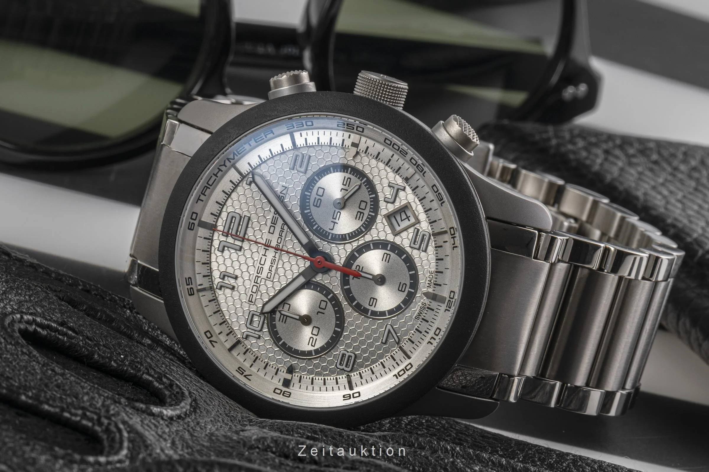 Porsche Design Dashboard chronograph titanium automatic men's watch 6612.15/3  [2302744] - Image 2