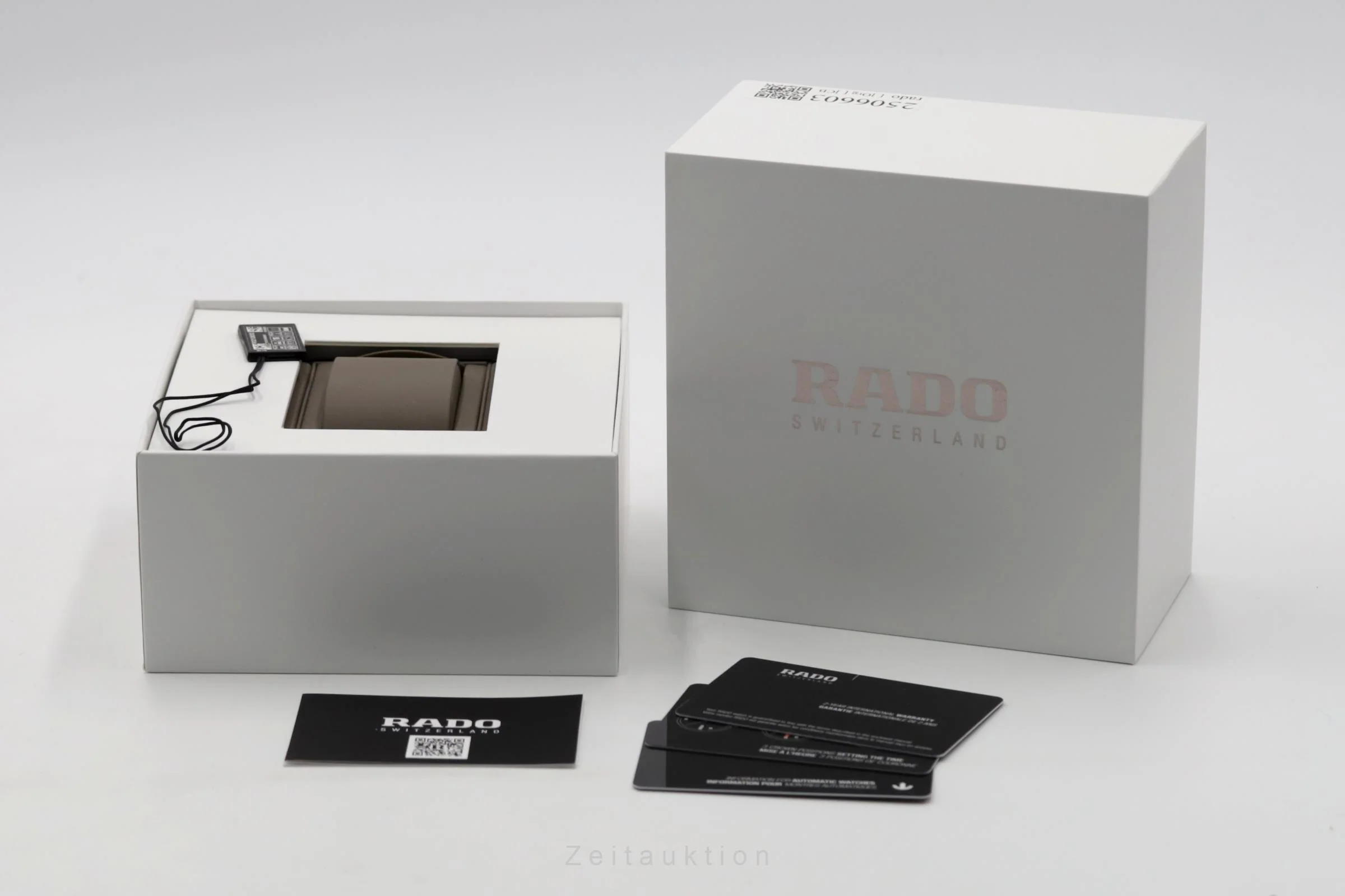 Rado Captain Cook ceramic / titanium automatic men's watch 01.734.6128.3.020 LP: 4450EUR  [2506603] - Image 9