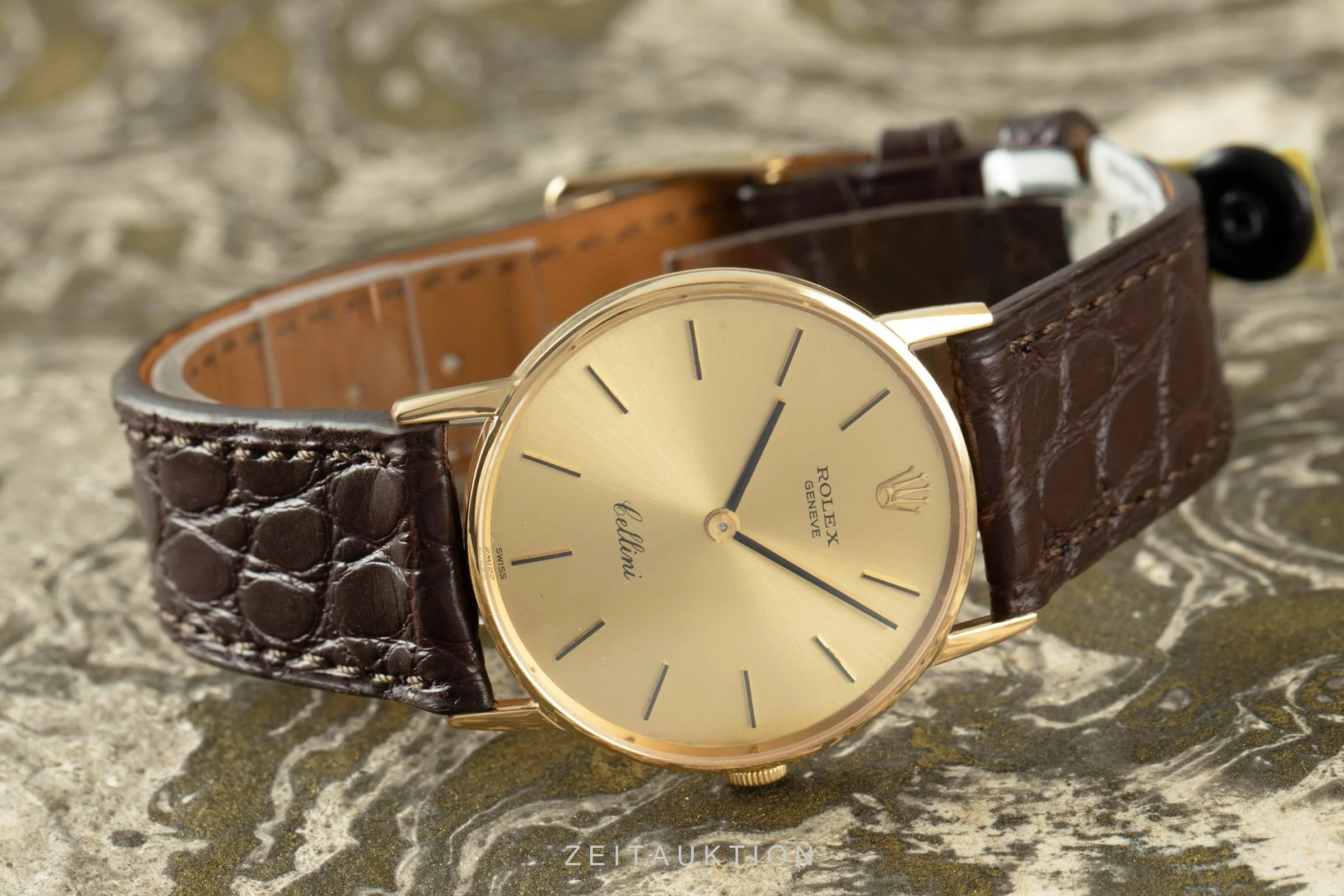 Rolex Cellini 18 ct gold manual winding unisex 3945 Vintage  [2104139] - Image 2