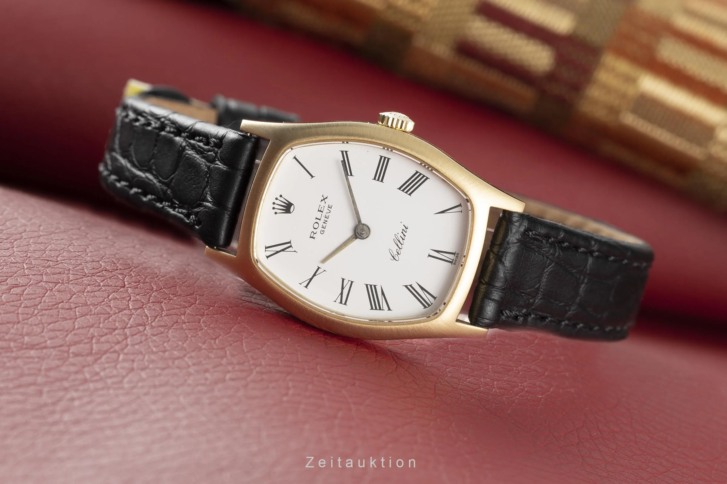 Rolex Cellini 18 ct gold manual winding women's watch 3803 Vintage  [2108622] - Image 2
