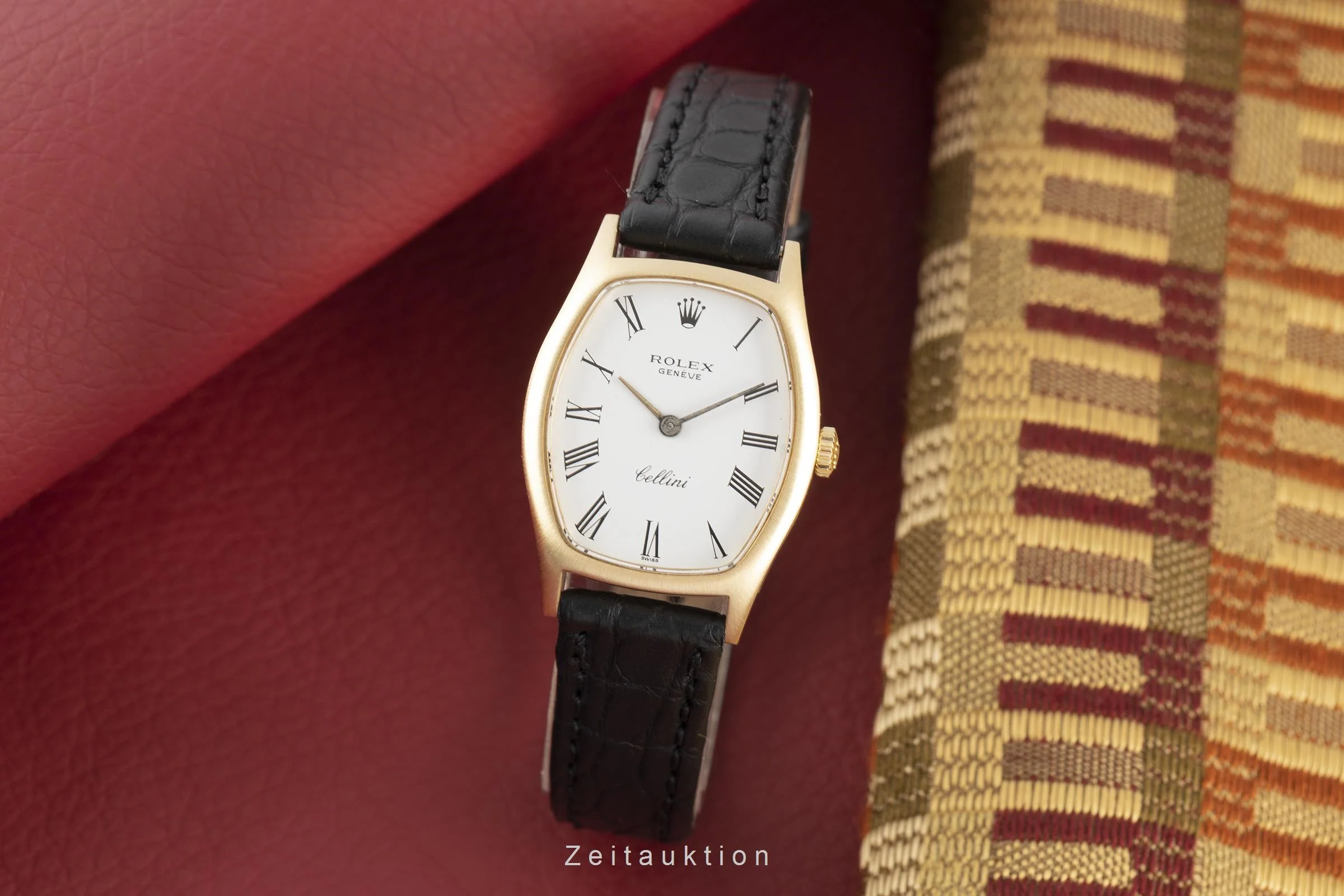 Rolex Cellini 18 ct gold manual winding women's watch 3803 Vintage  [2108622] - Image 3