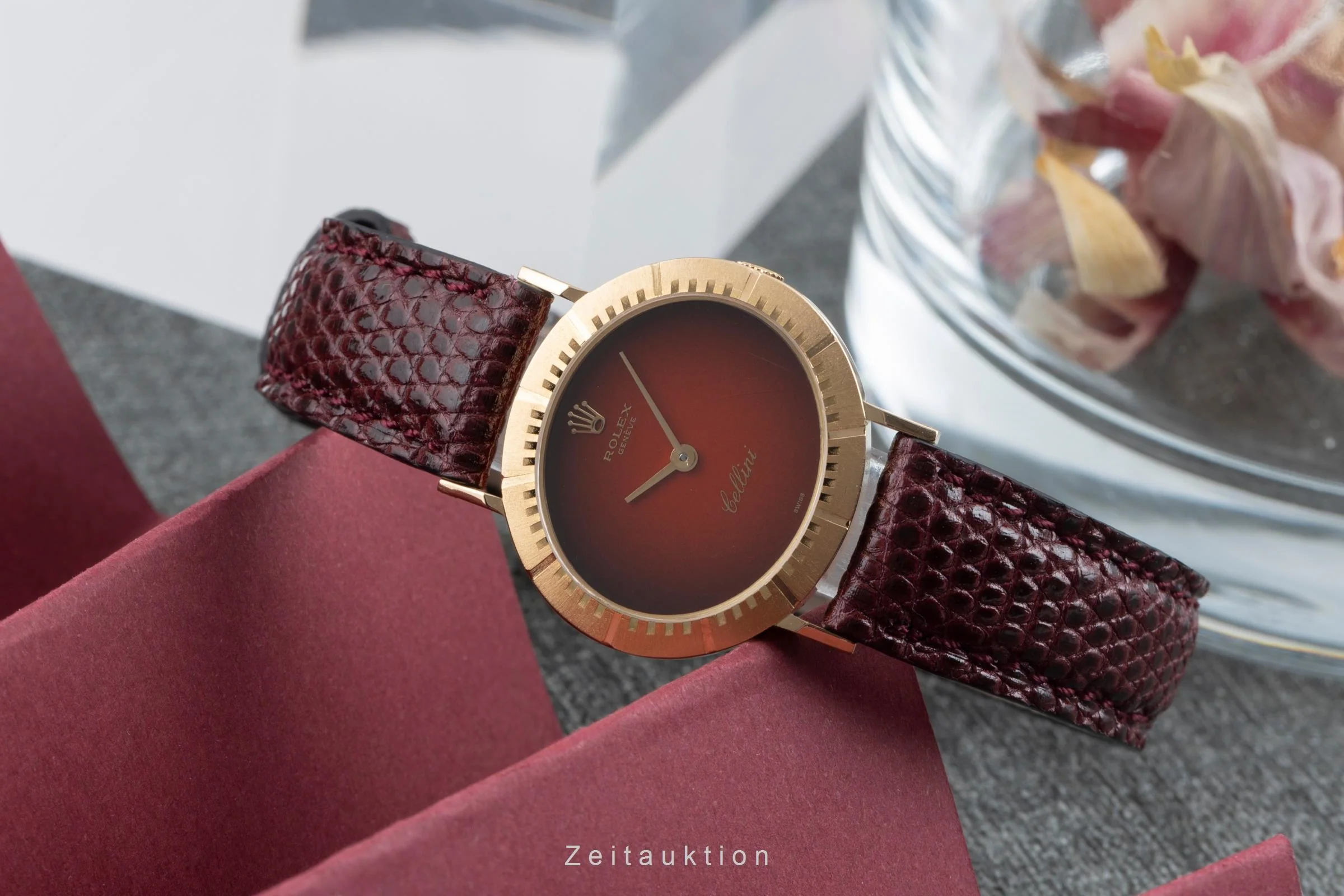 Rolex Cellini 18 ct gold manual winding women's watch 4081 Vintage  [2506684] - Image 3