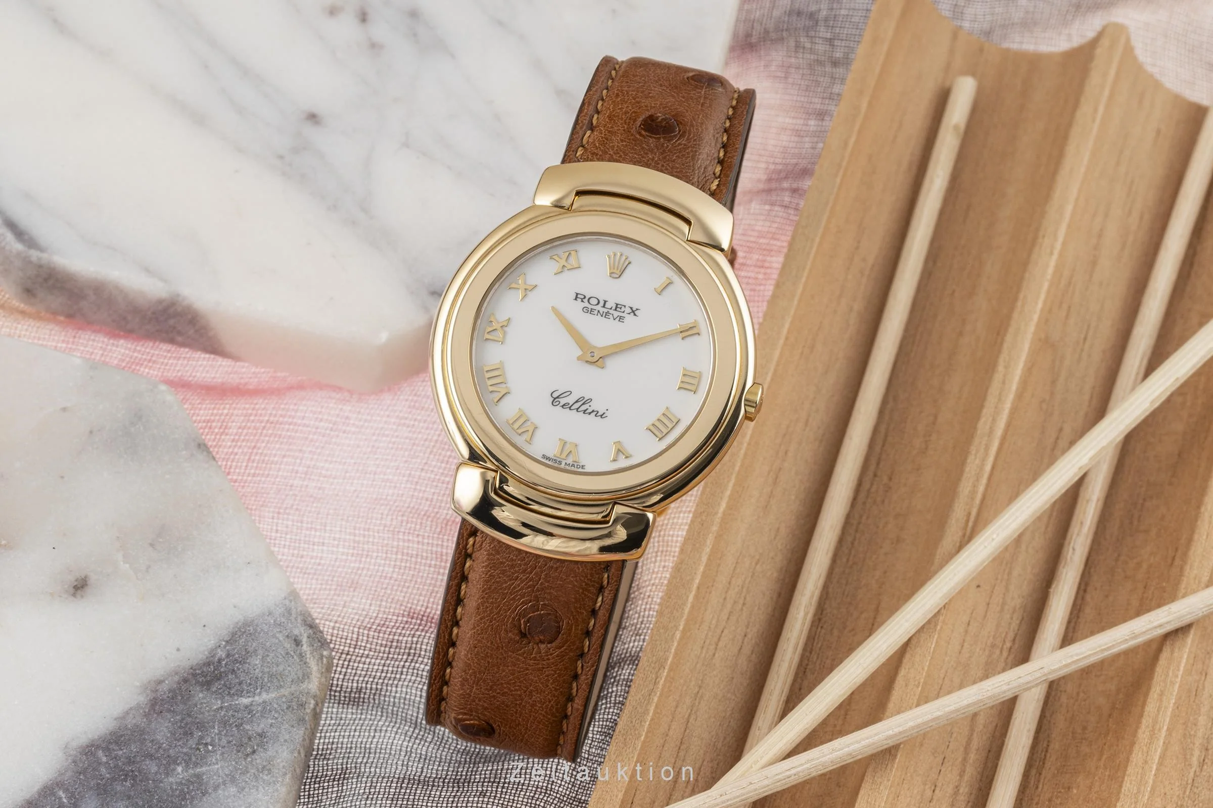 Rolex Cellini 18 ct gold quartz men's watch 6622  [2302124] - Image 3