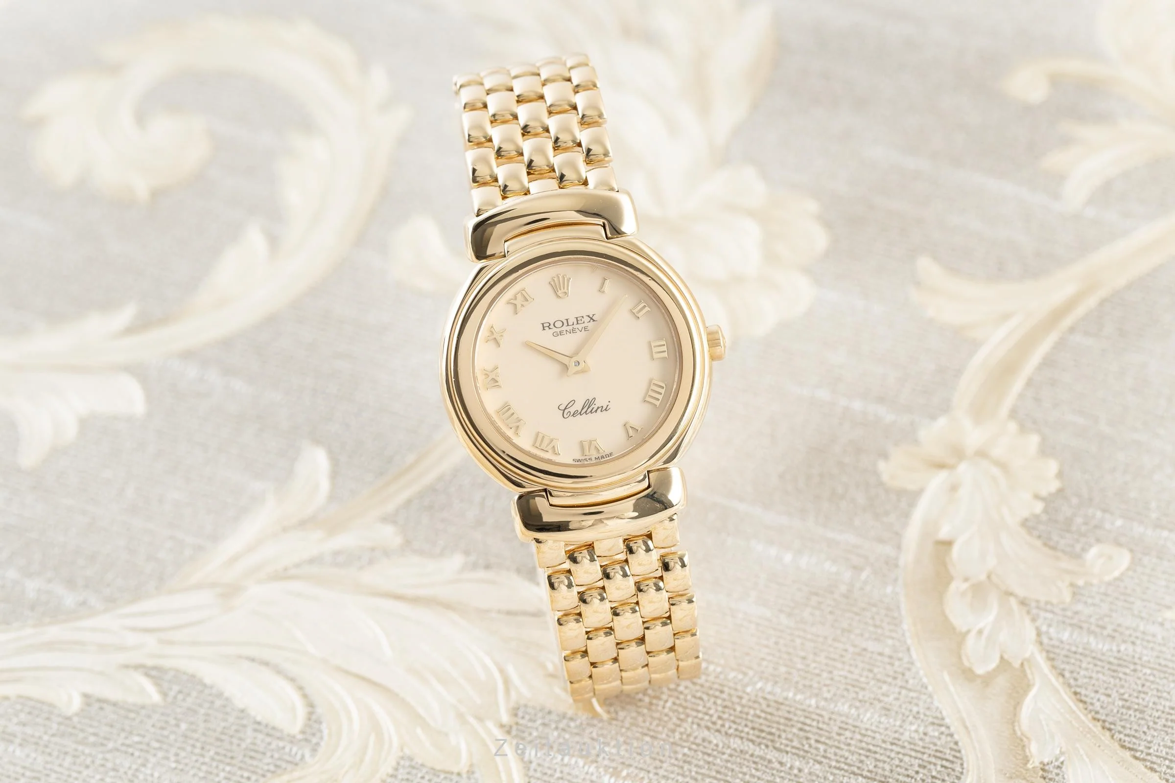 Rolex Cellini 18 ct gold quartz women's watch 6621  [2110664] - Image 3