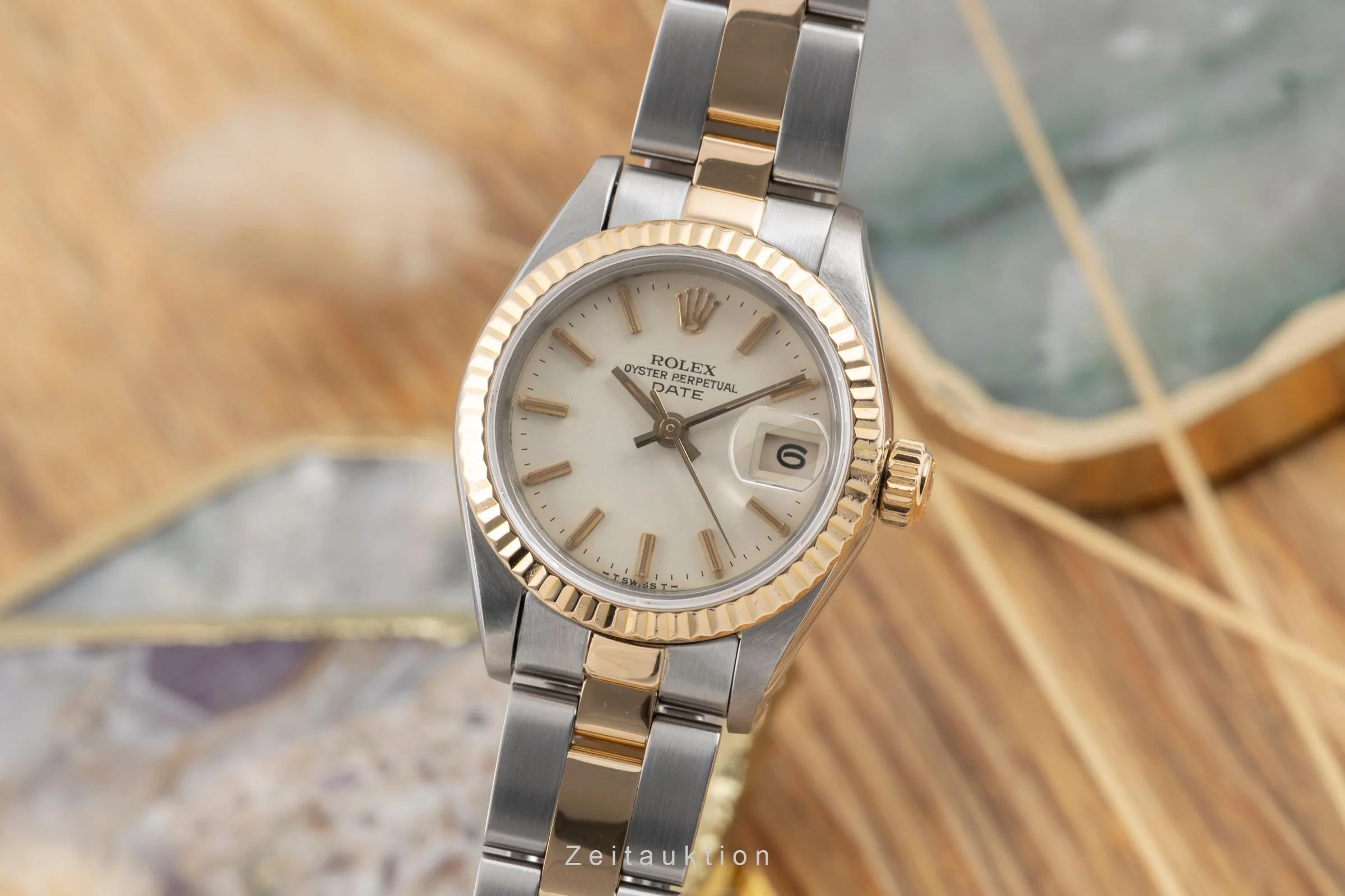 Rolex Date steel / gold automatic women's watch 69173 Vintage  [2504955] - Image 2