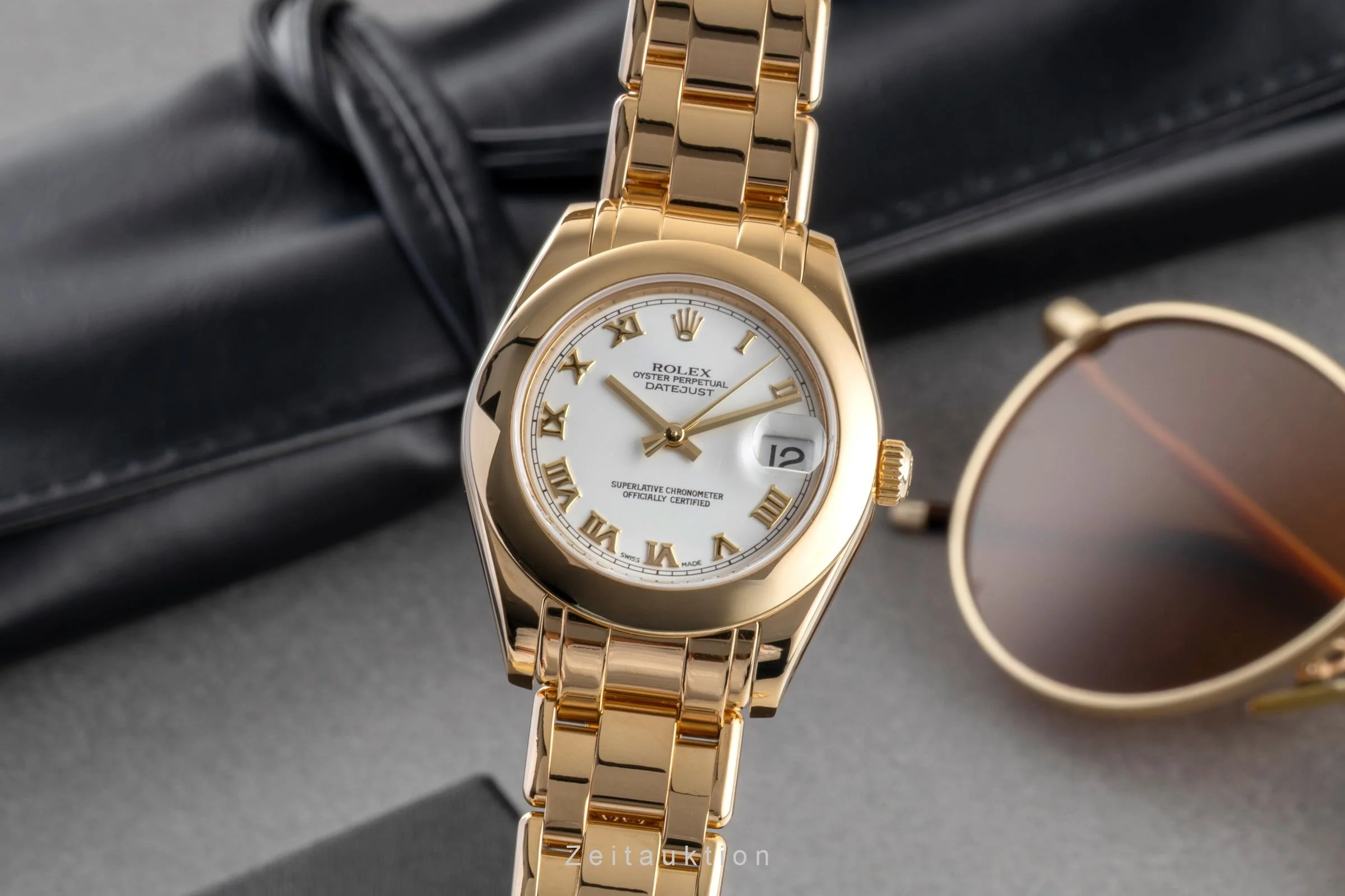 Rolex Datejust 18 ct gold automatic women's watch 81208  [2600923] - Image 2