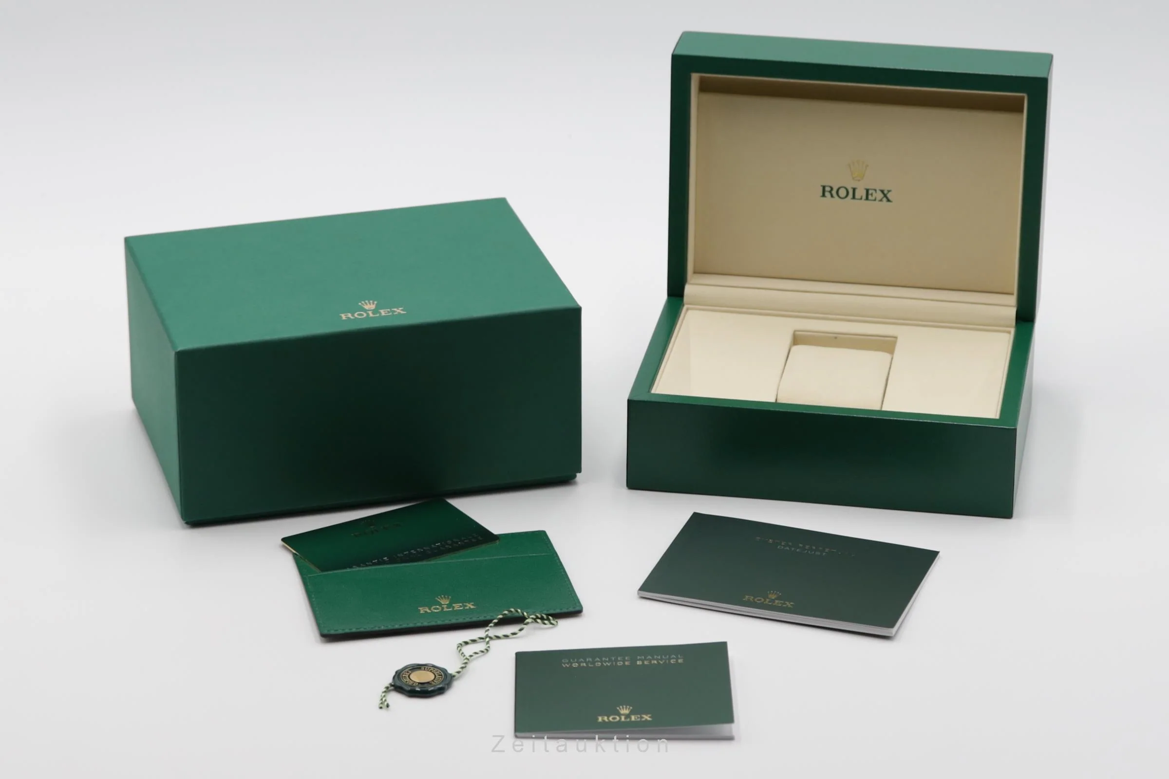 Rolex Datejust steel automatic men's watch 126300  [2502859] - Image 9