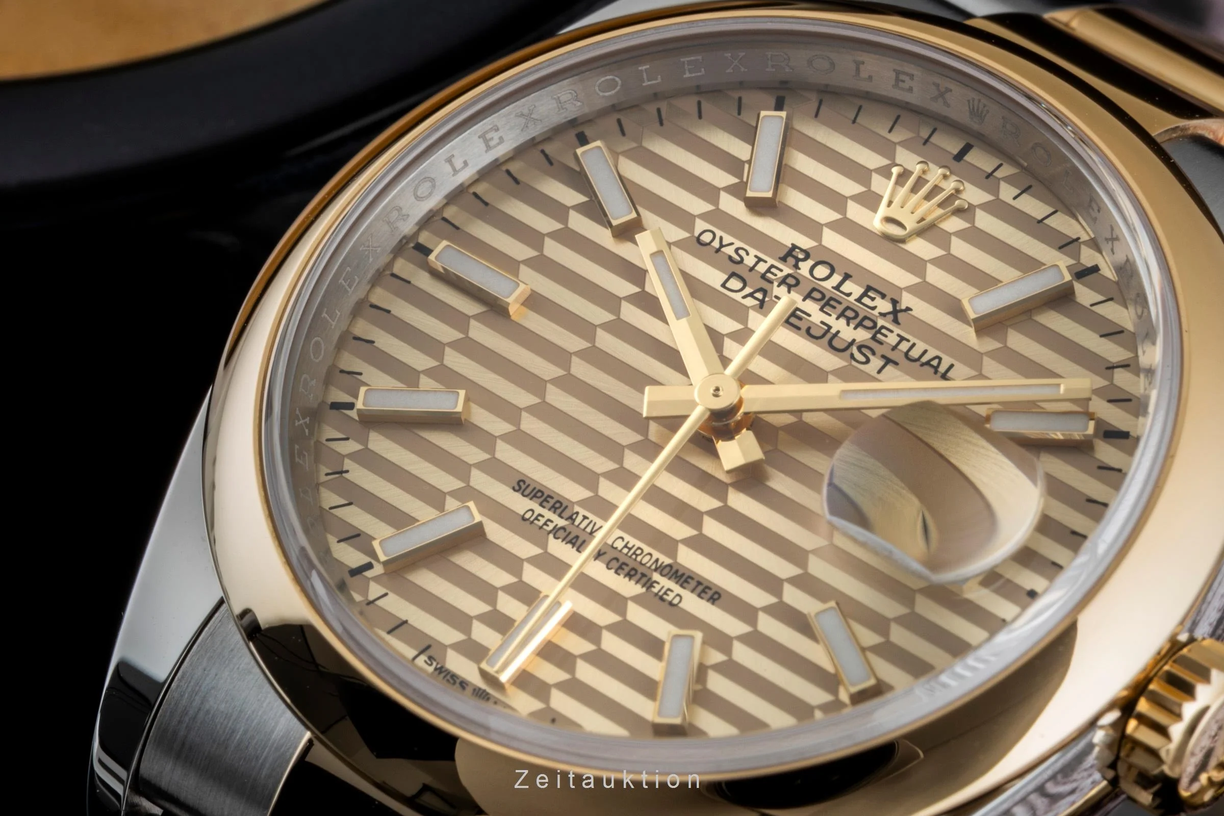 Rolex Datejust steel / gold automatic men's watch 126203  [2506243] - Image 14