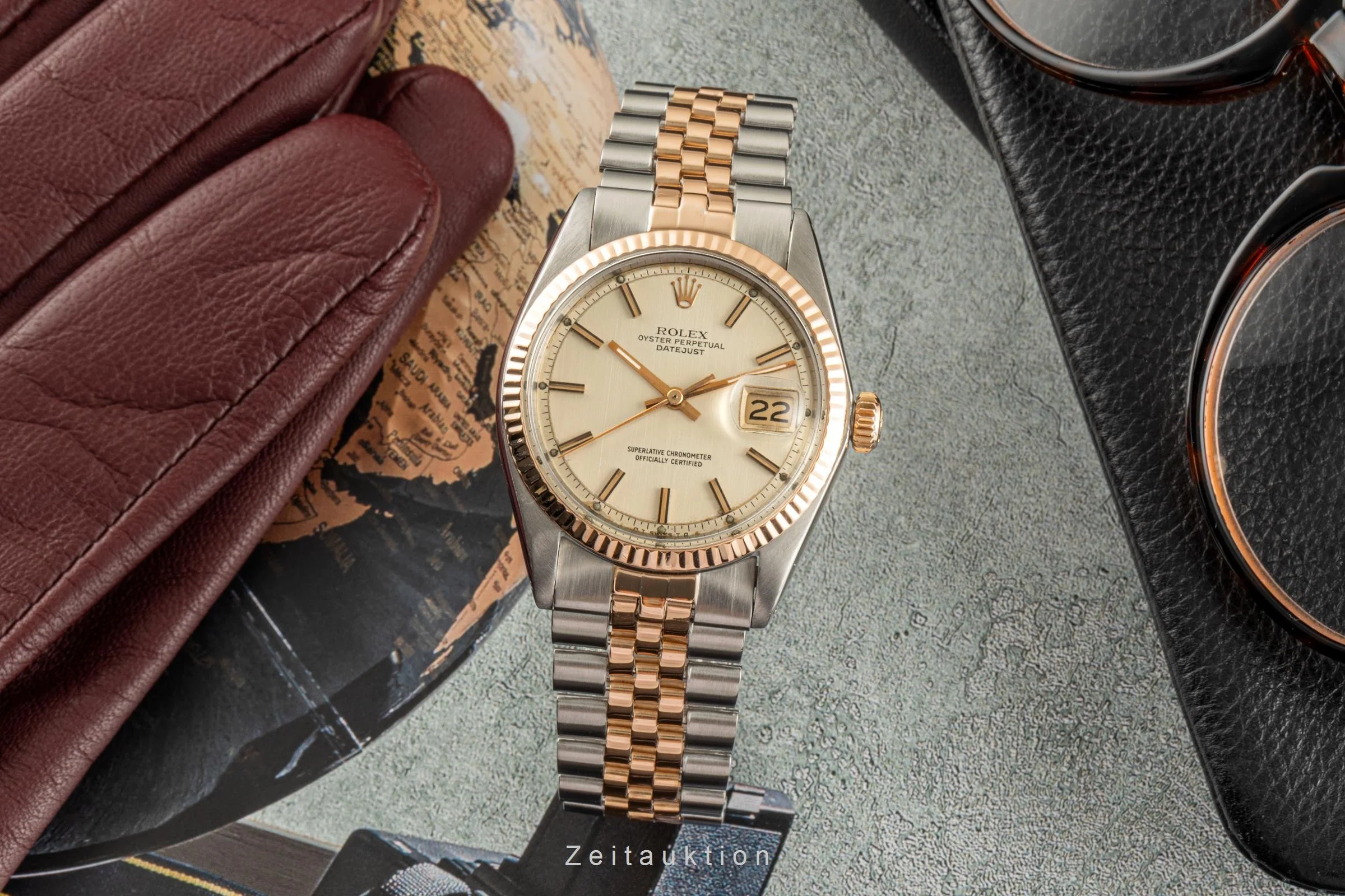 Rolex Datejust steel / gold automatic men's watch 1601  [2400229] - Image 3