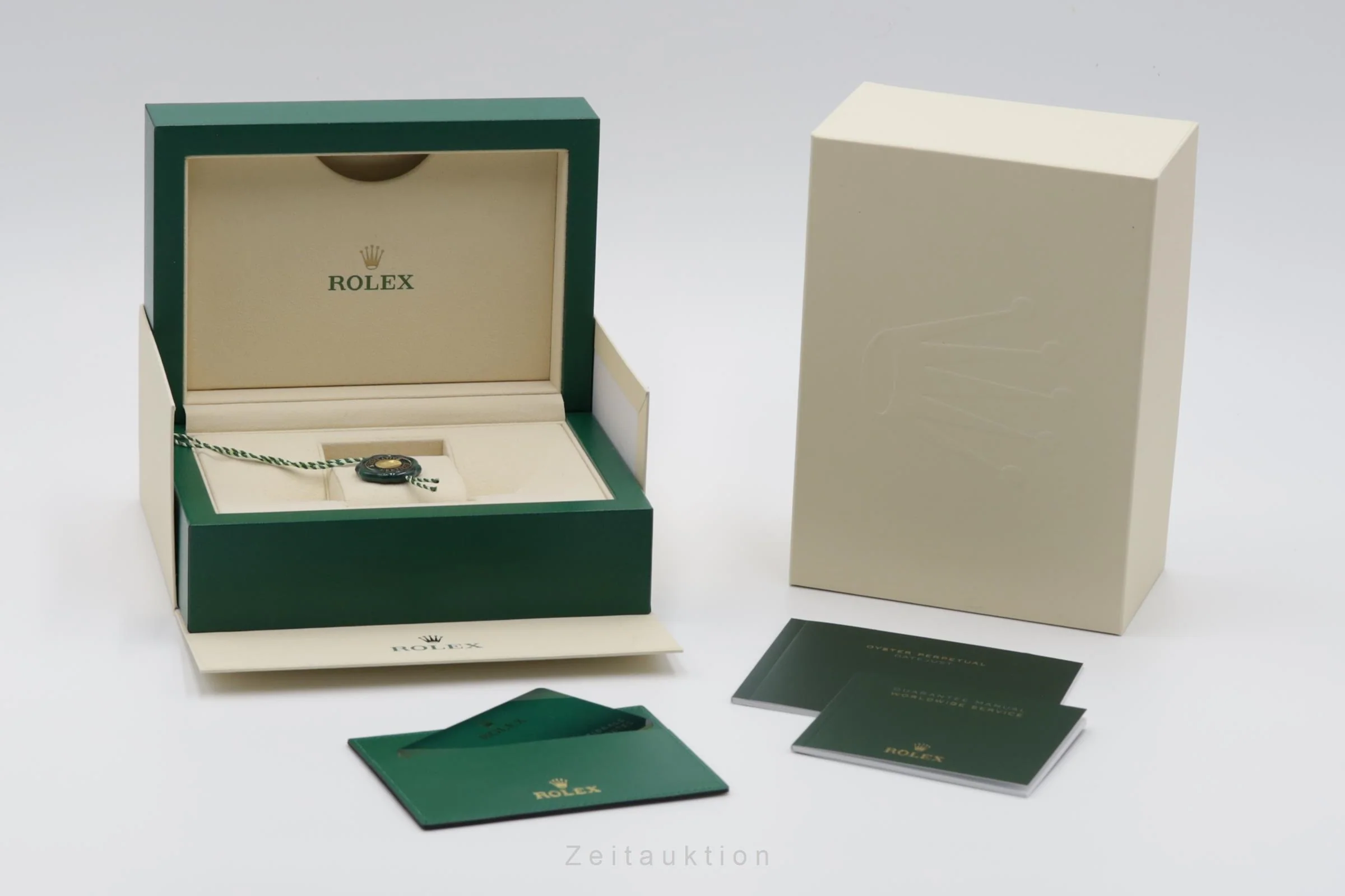 Rolex Datejust steel / white gold automatic men's watch 126334  [2601061] - Image 9
