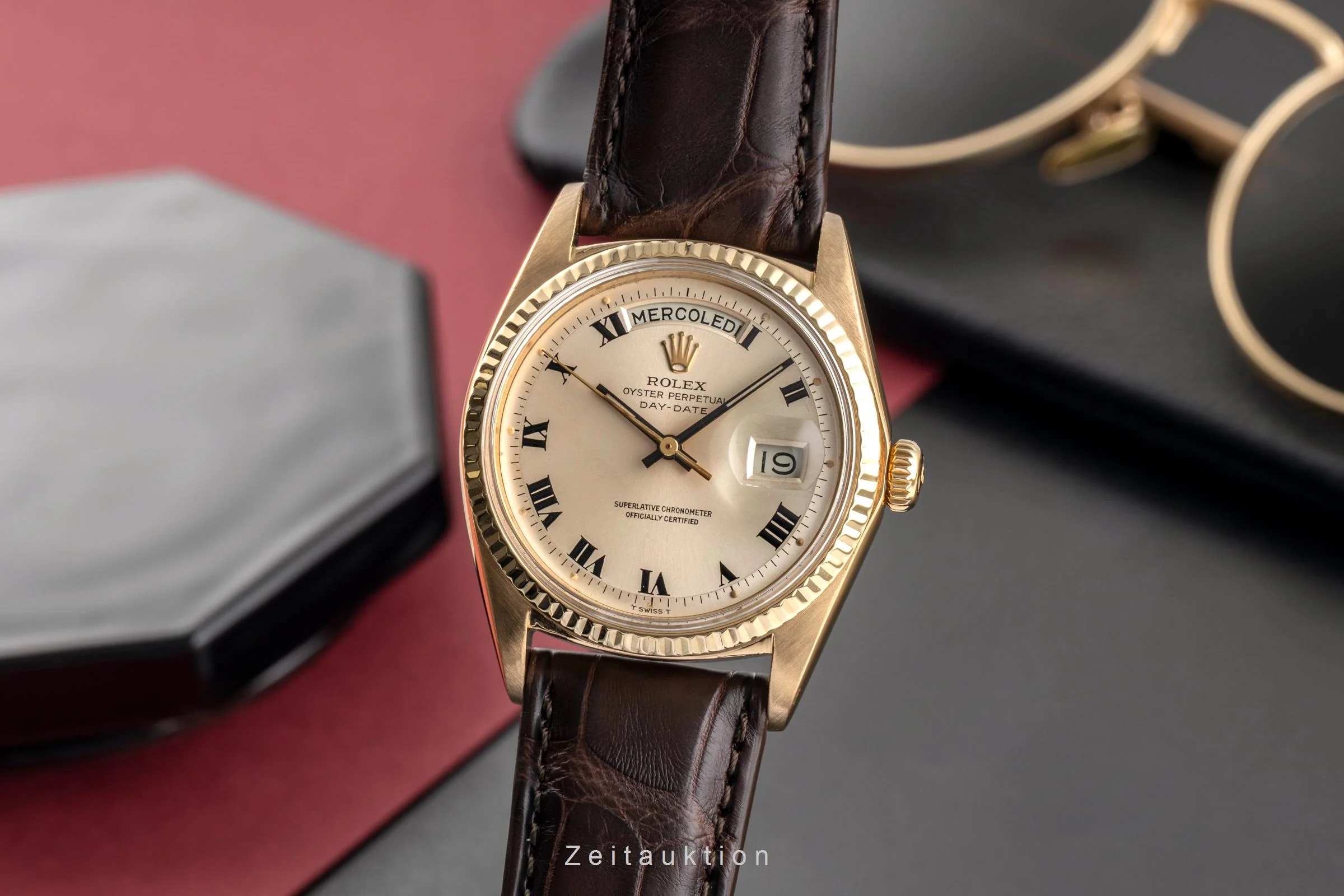 Rolex Day-Date 18 ct gold automatic men's watch 1803  [2501455] - Image 2