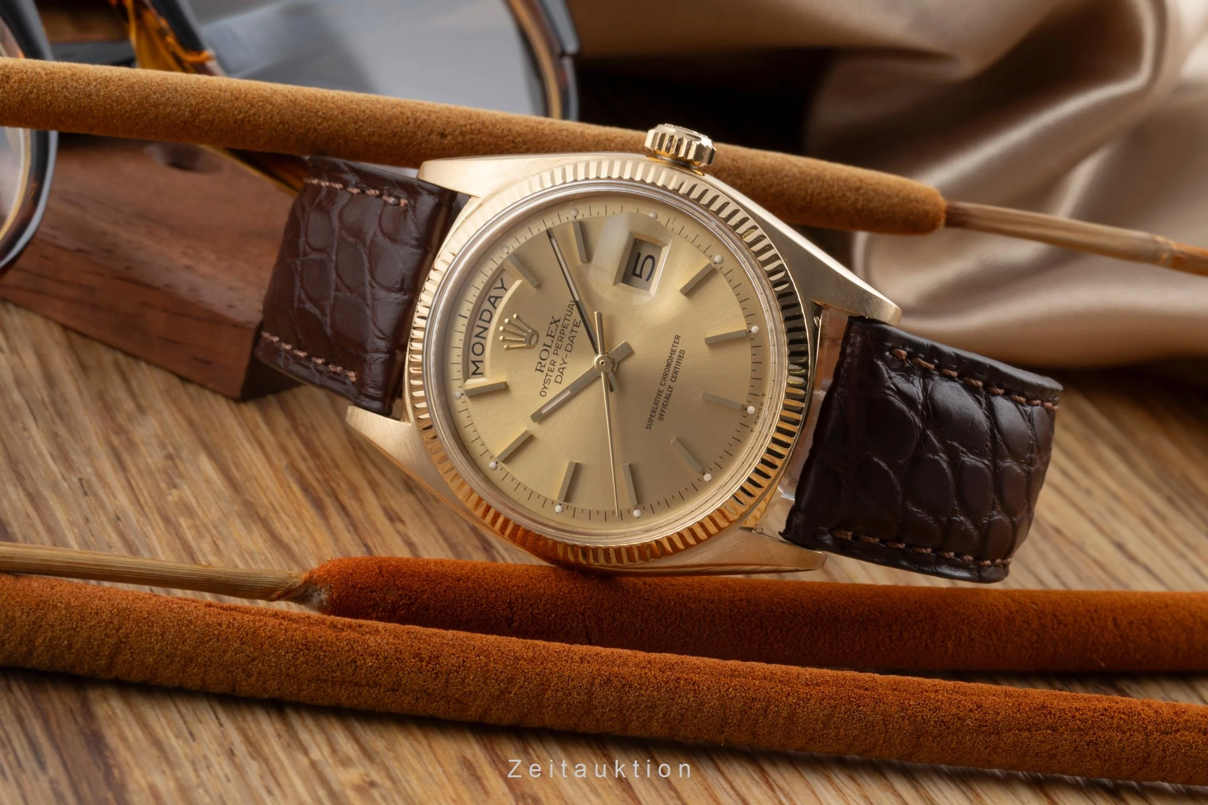 Rolex Day-Date 18 ct gold automatic men's watch 1803  [2503608] - Image 3