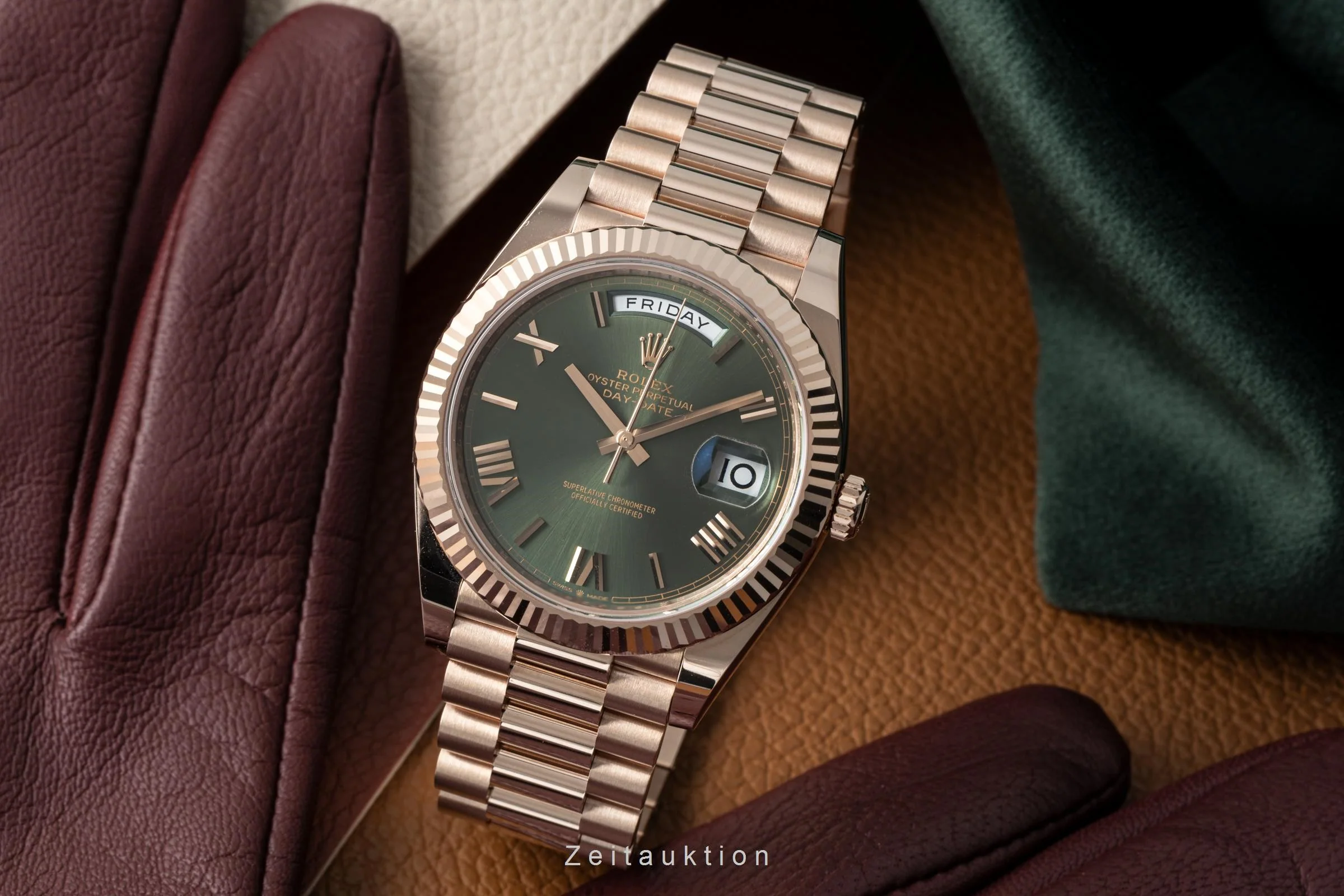 Rolex Day-Date 18 ct red gold automatic men's watch 228235  [2204127] - Image 3