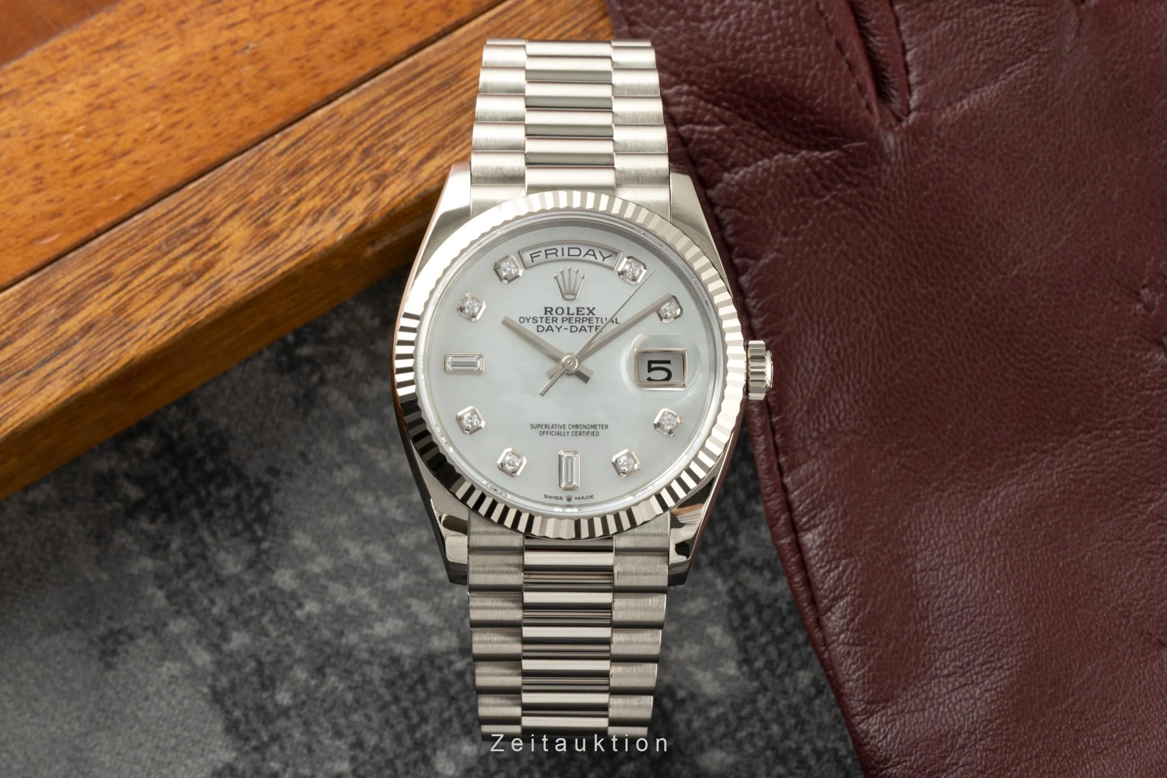 Rolex Day-Date 18 ct white gold automatic men's watch 128239  [2200990] - Image 3