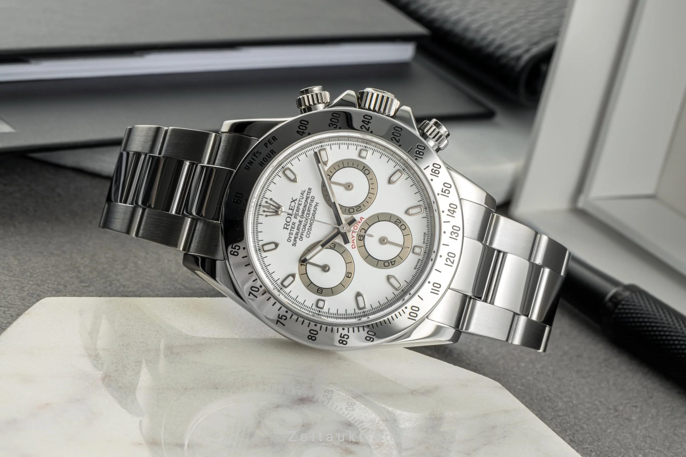 Rolex Daytona chronograph steel automatic men's watch 116520  [2305725] - Image 2