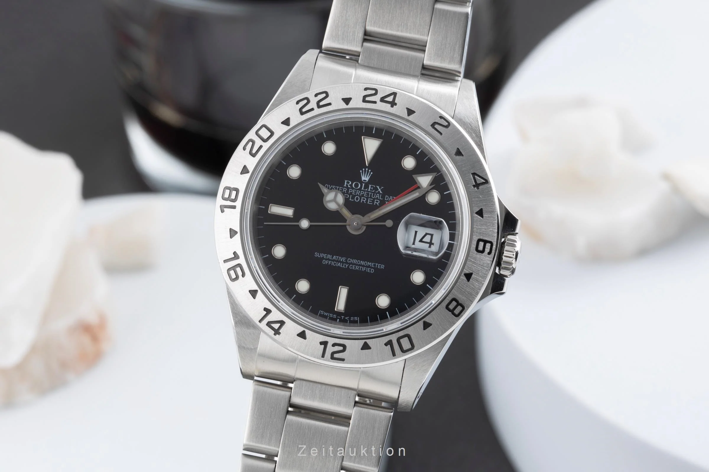 Rolex Explorer II steel automatic men's watch 16570  [2503689] - Image 2