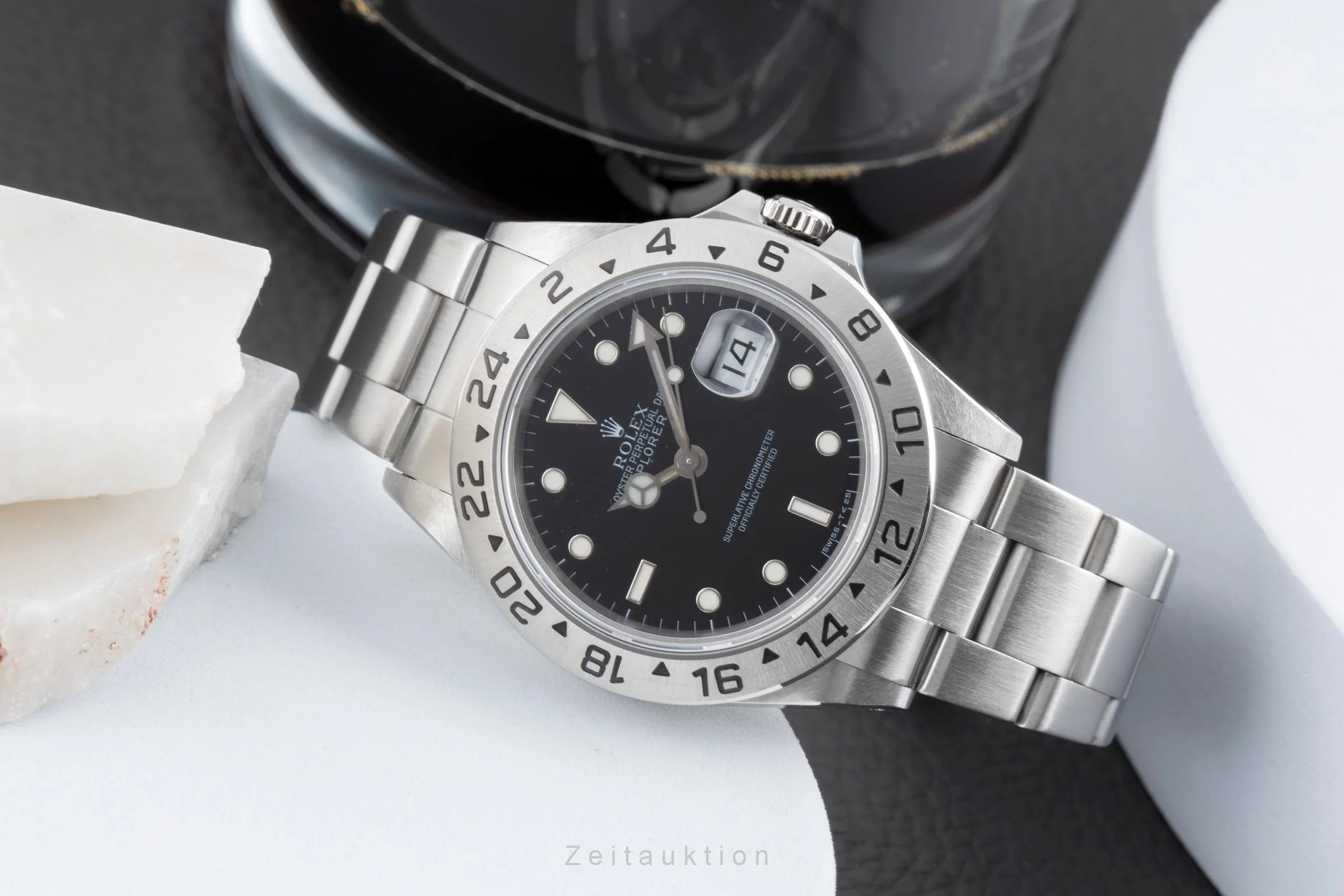 Rolex Explorer II steel automatic men's watch 16570  [2503689] - Image 3