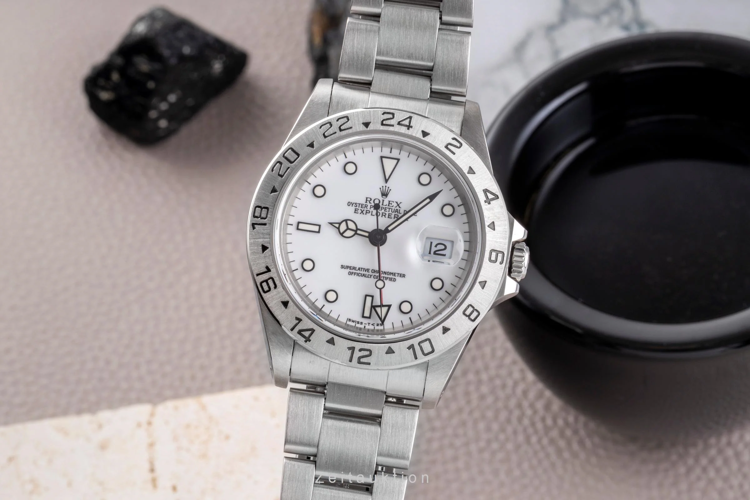 Rolex Explorer II steel automatic men's watch 16570  [2505130] - Image 2