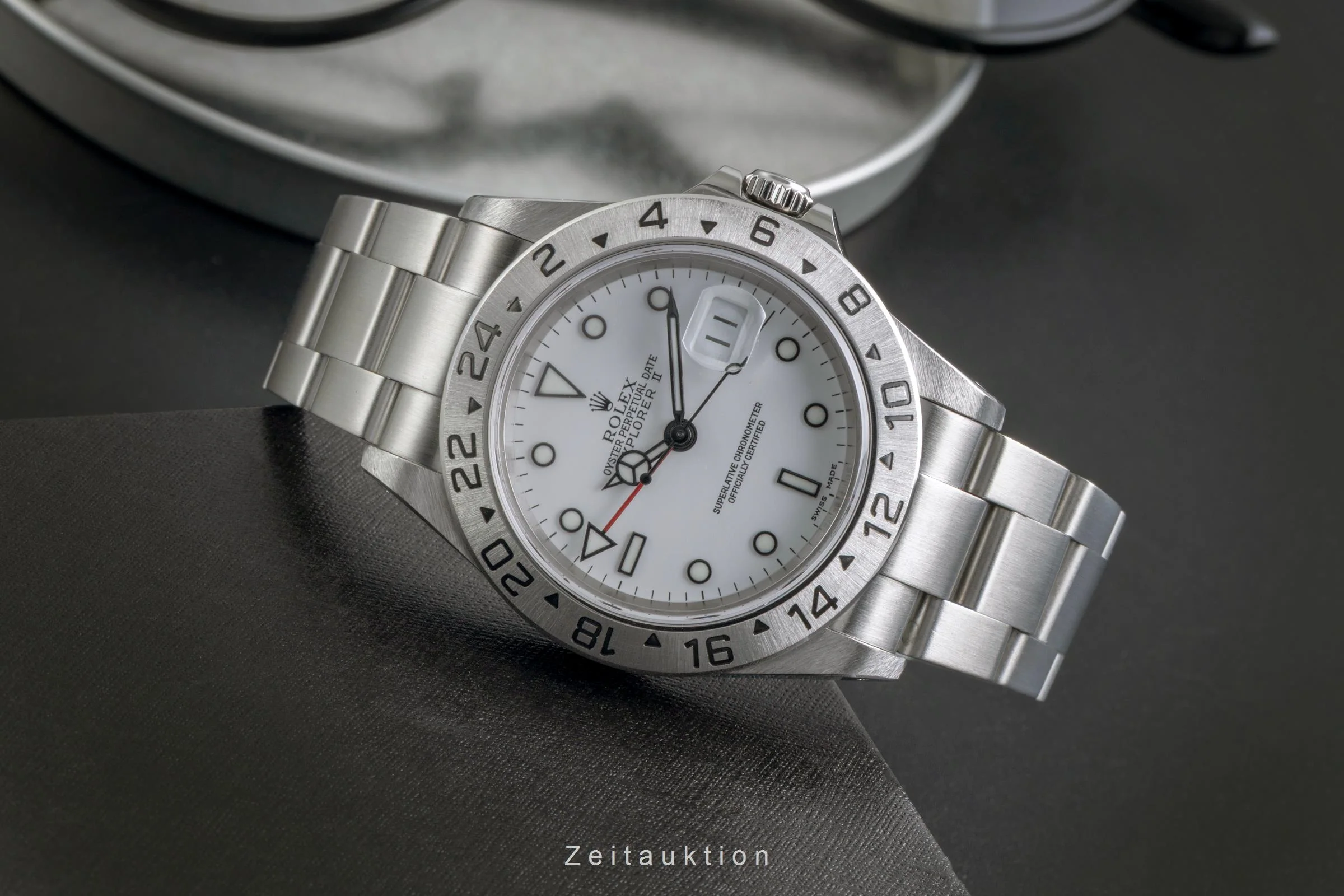Rolex Explorer II steel automatic men's watch 16570  [2600660] - Image 3