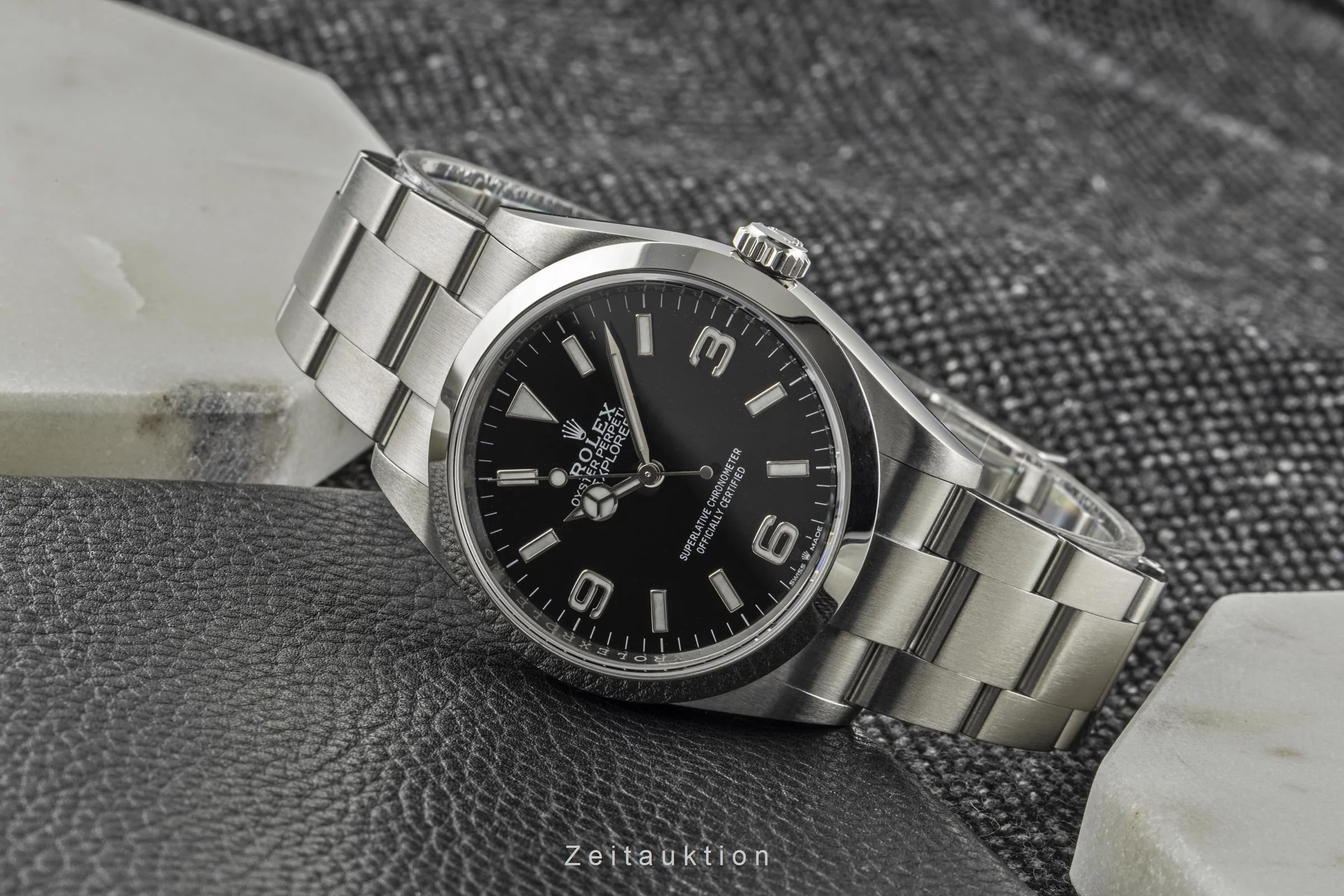 Rolex Explorer steel automatic men's watch 124270  [2206042] - Image 3