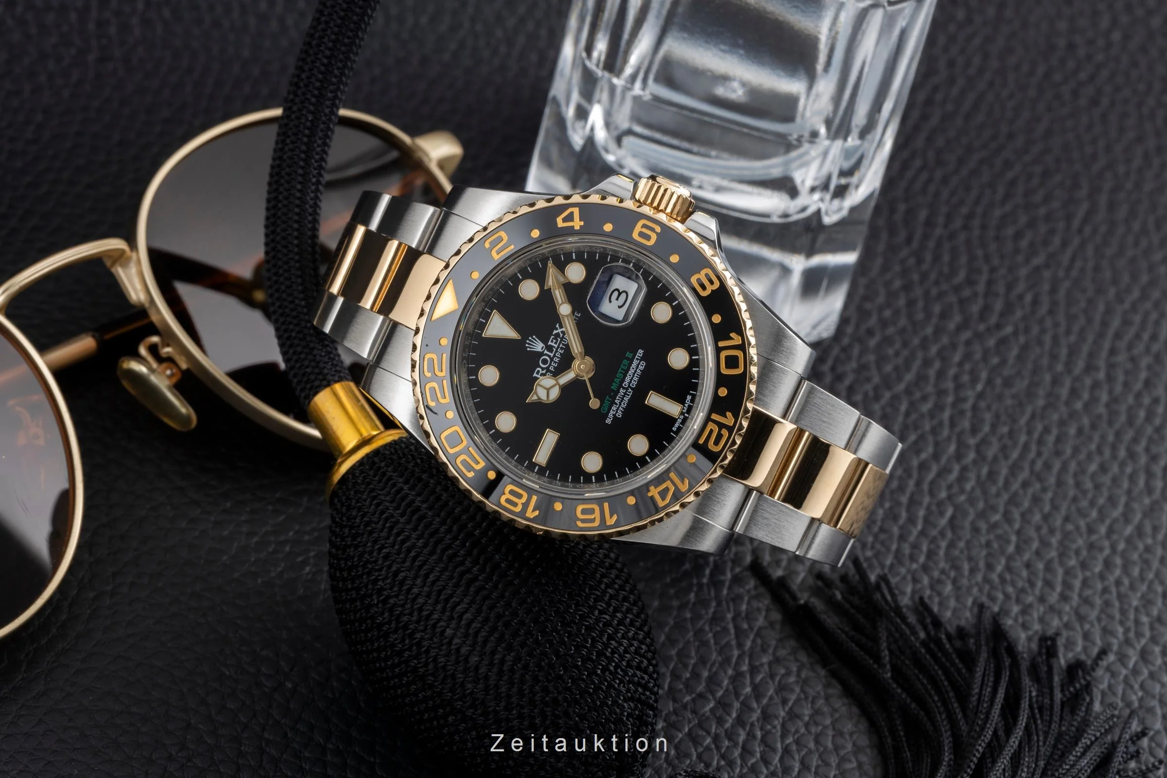 Rolex GMT-Master II steel / gold automatic men's watch 116713LN  [2504895] - Image 3