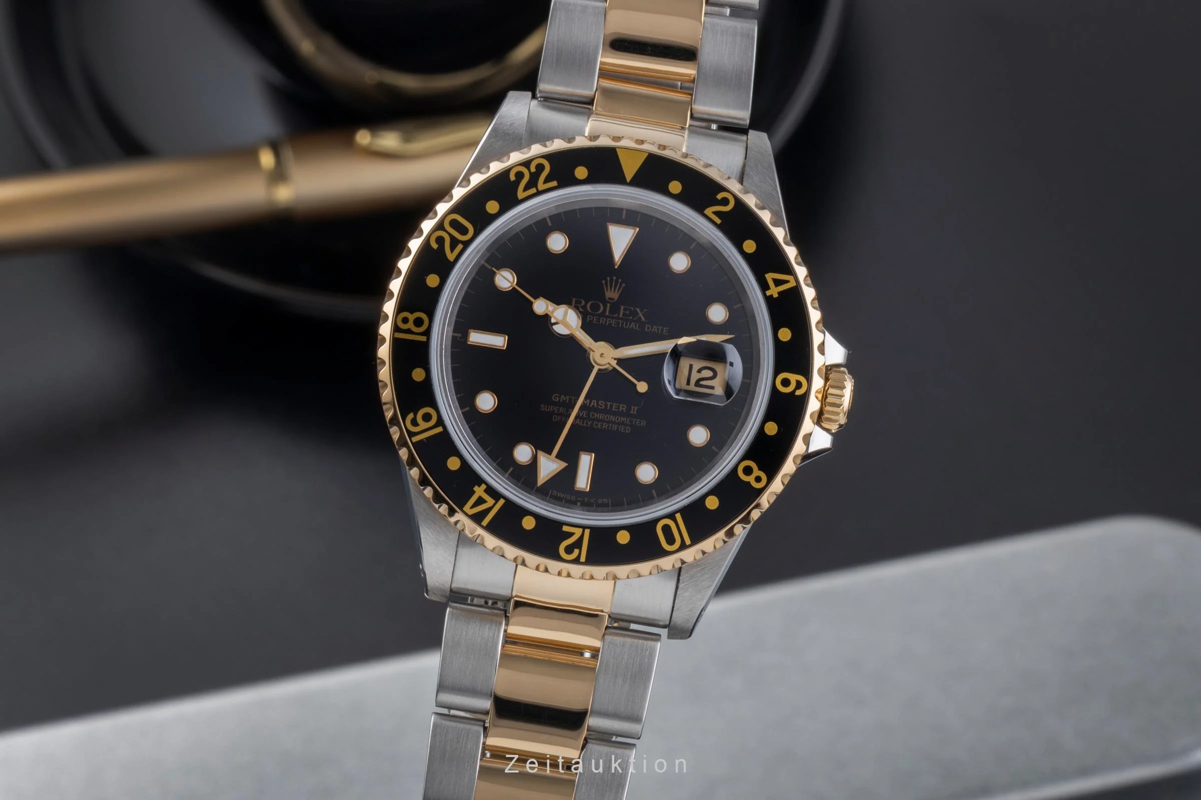 Rolex GMT-Master II steel / gold automatic men's watch 16713  [2505688] - Image 2