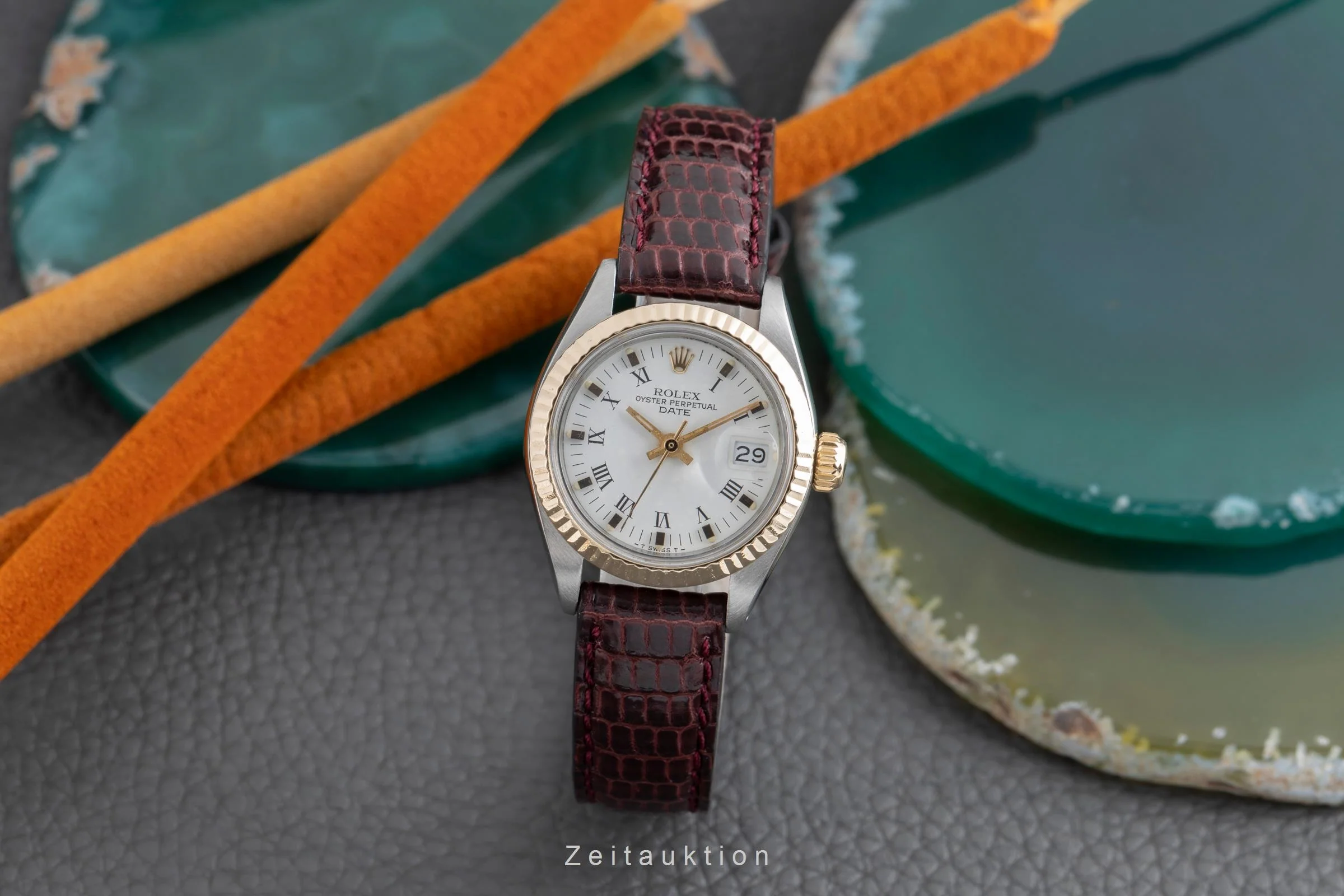 Rolex Lady Date steel / gold automatic women's watch 6917  [2502840] - Image 4