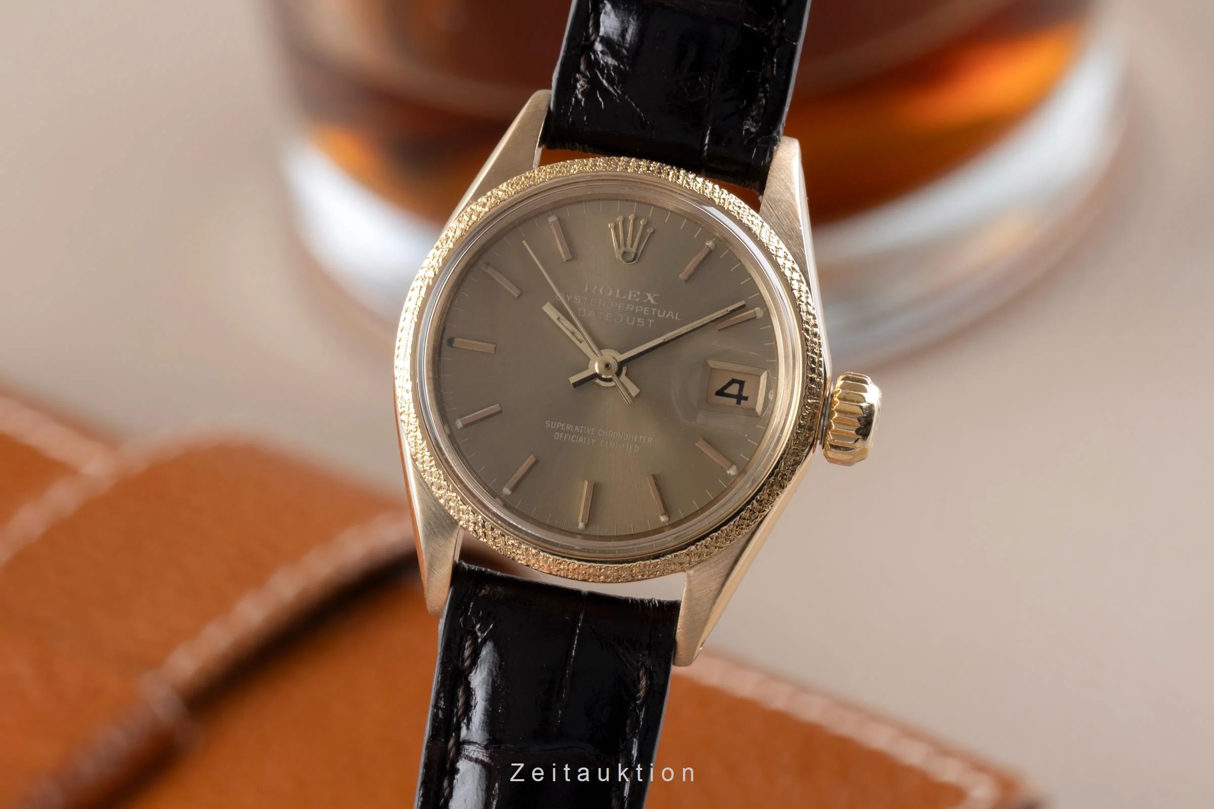 Rolex Lady Datejust 18 ct gold automatic women's watch 6701 Vintage  [2506639] - Image 2