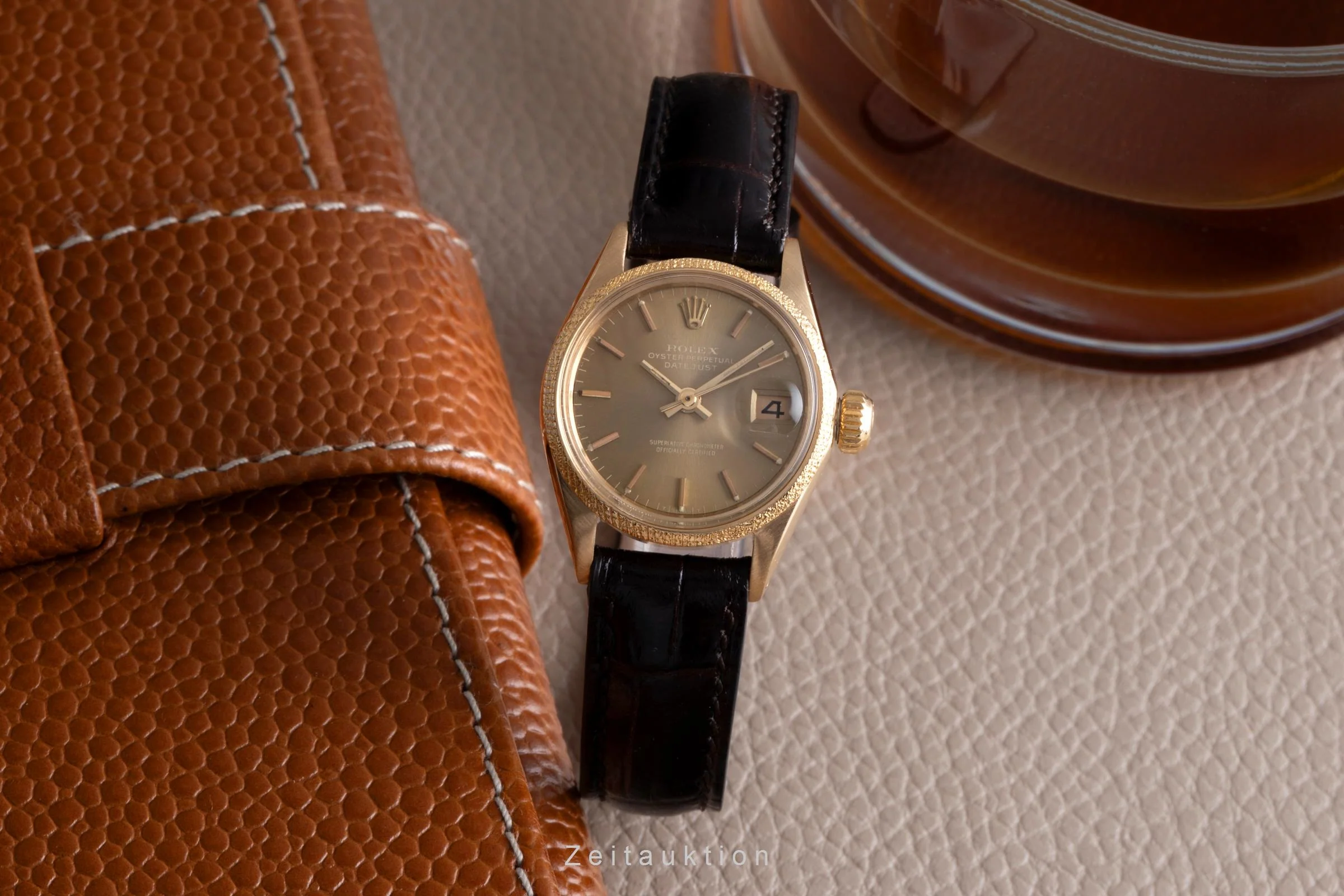 Rolex Lady Datejust 18 ct gold automatic women's watch 6701 Vintage  [2506639] - Image 4