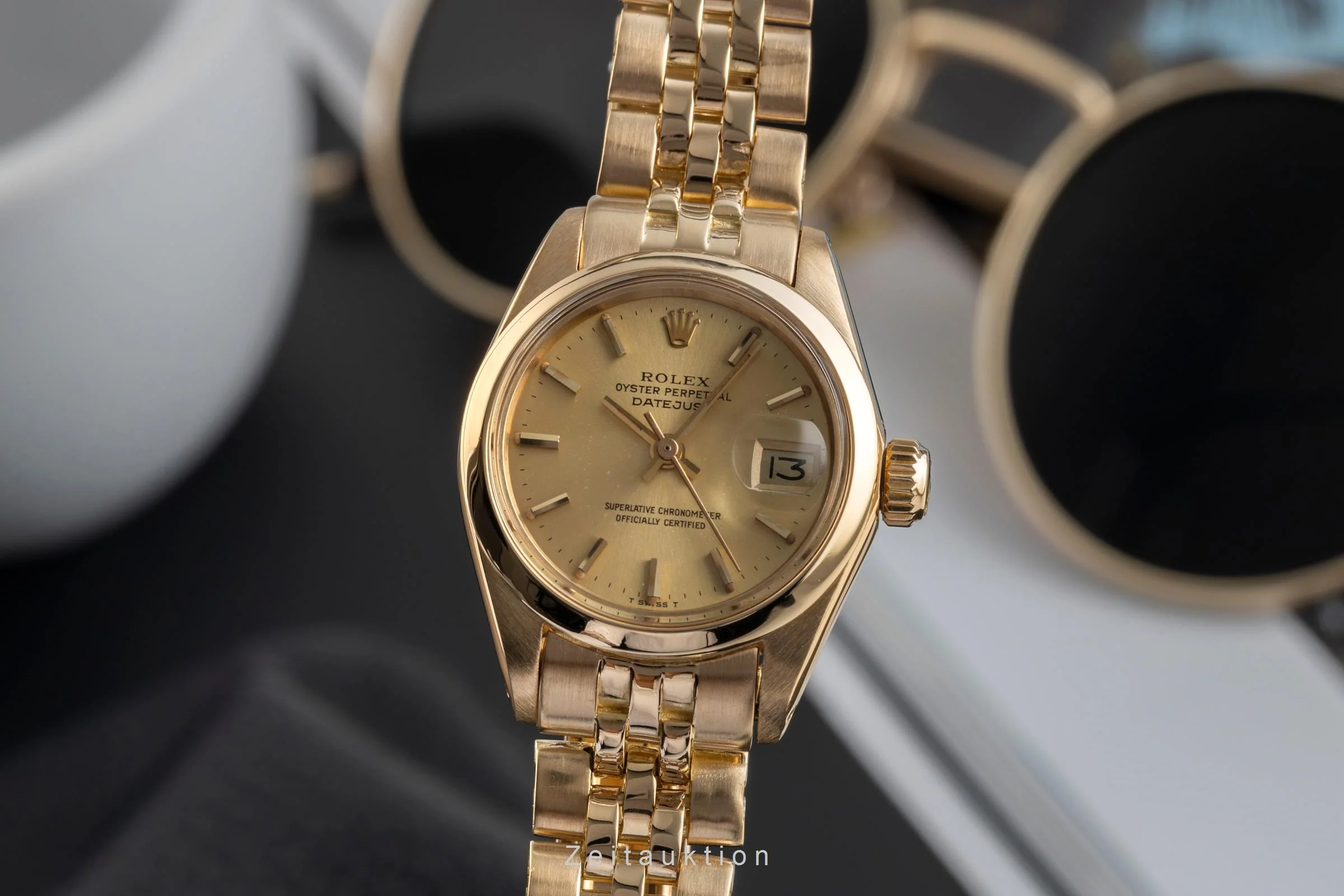 Rolex Lady Datejust 18 ct gold automatic women's watch 6916 Vintage  [2502644] - Image 2