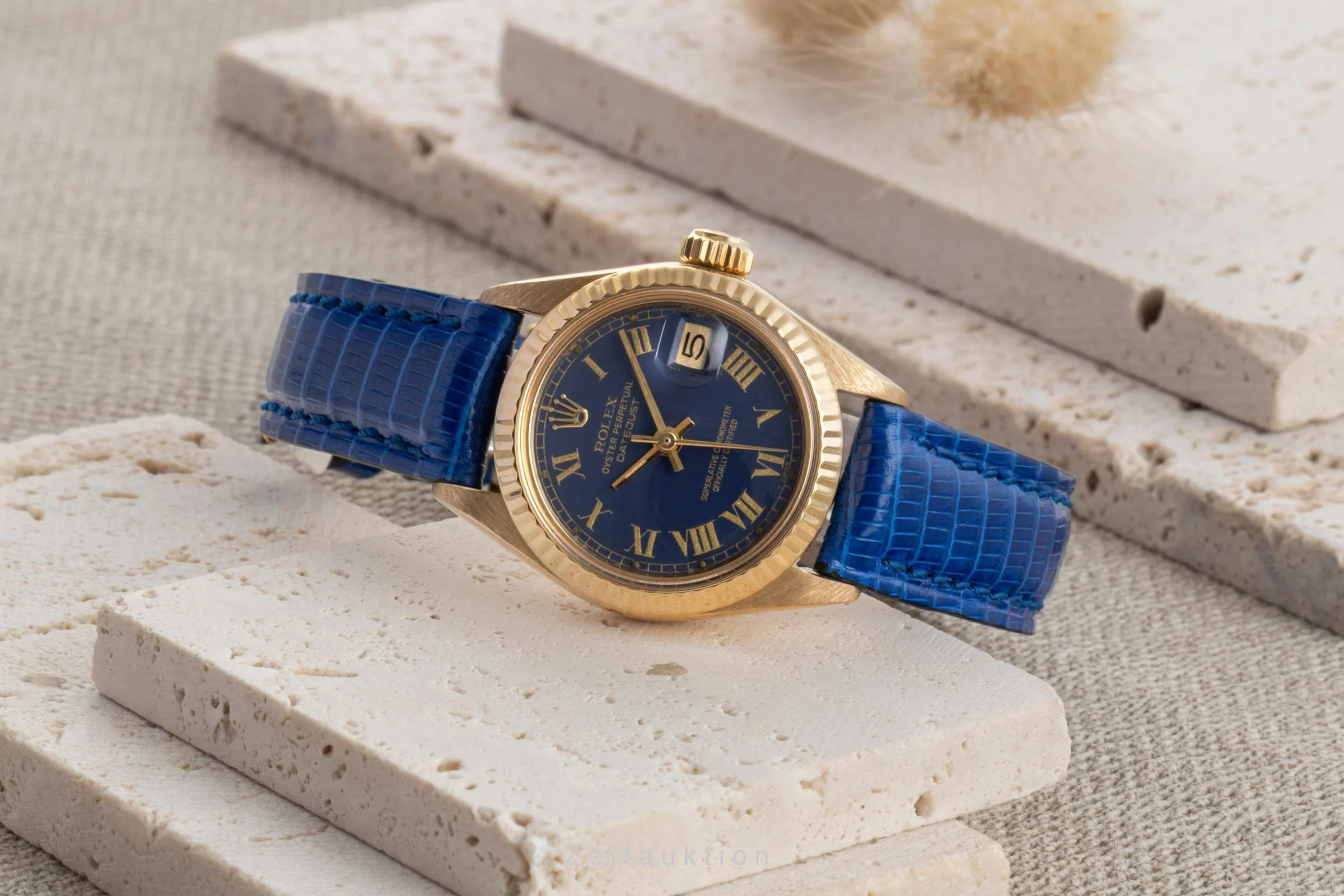 Rolex Lady Datejust 18 ct gold automatic women's watch 6917 Vintage  [2505925] - Image 3