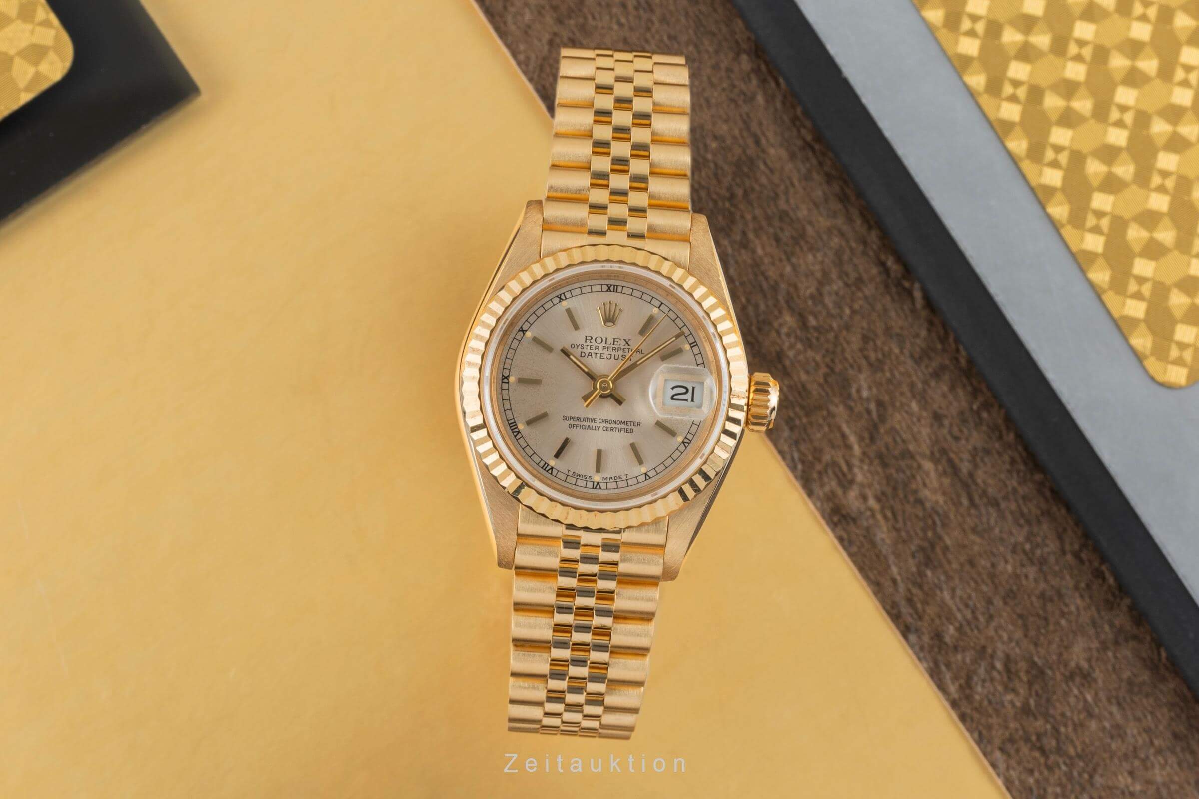 Rolex Lady Datejust 18 ct gold automatic women's watch 69178  [2401857] - Image 3