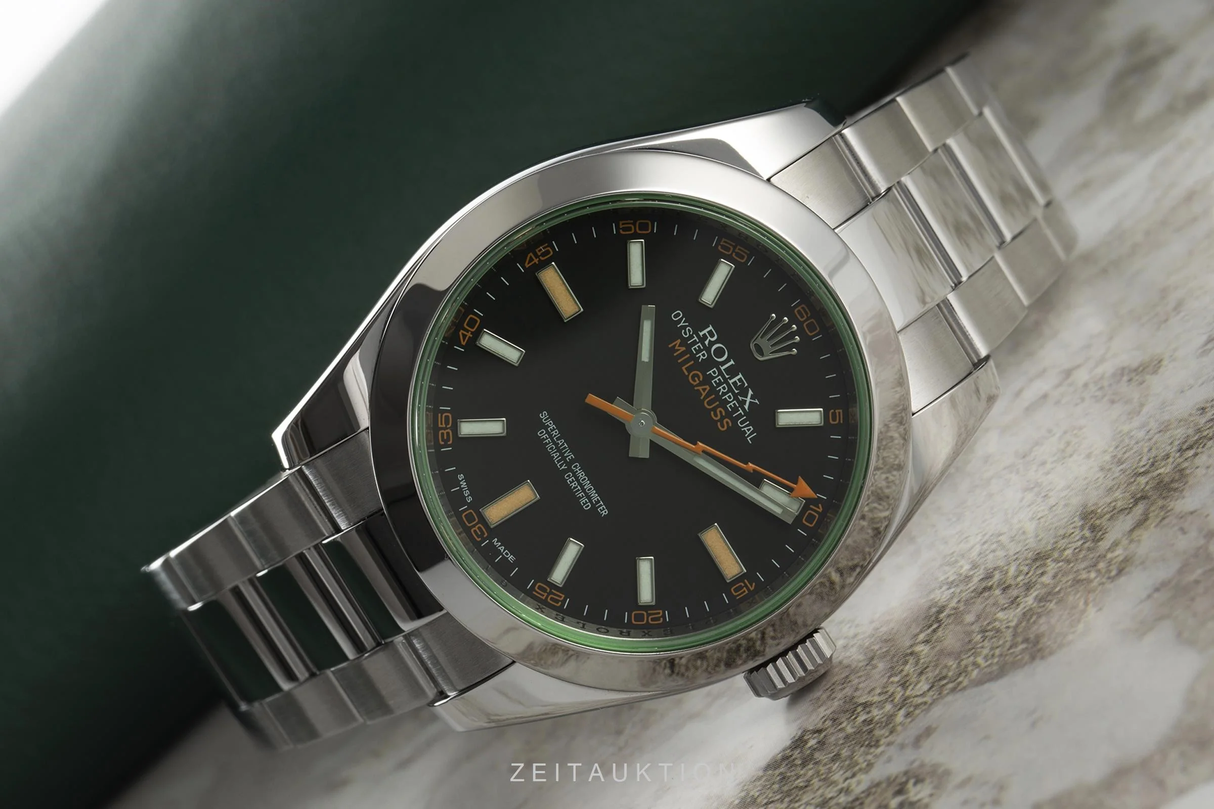 Rolex Milgauss steel automatic men's watch 116400GV  [2106106] - Image 2