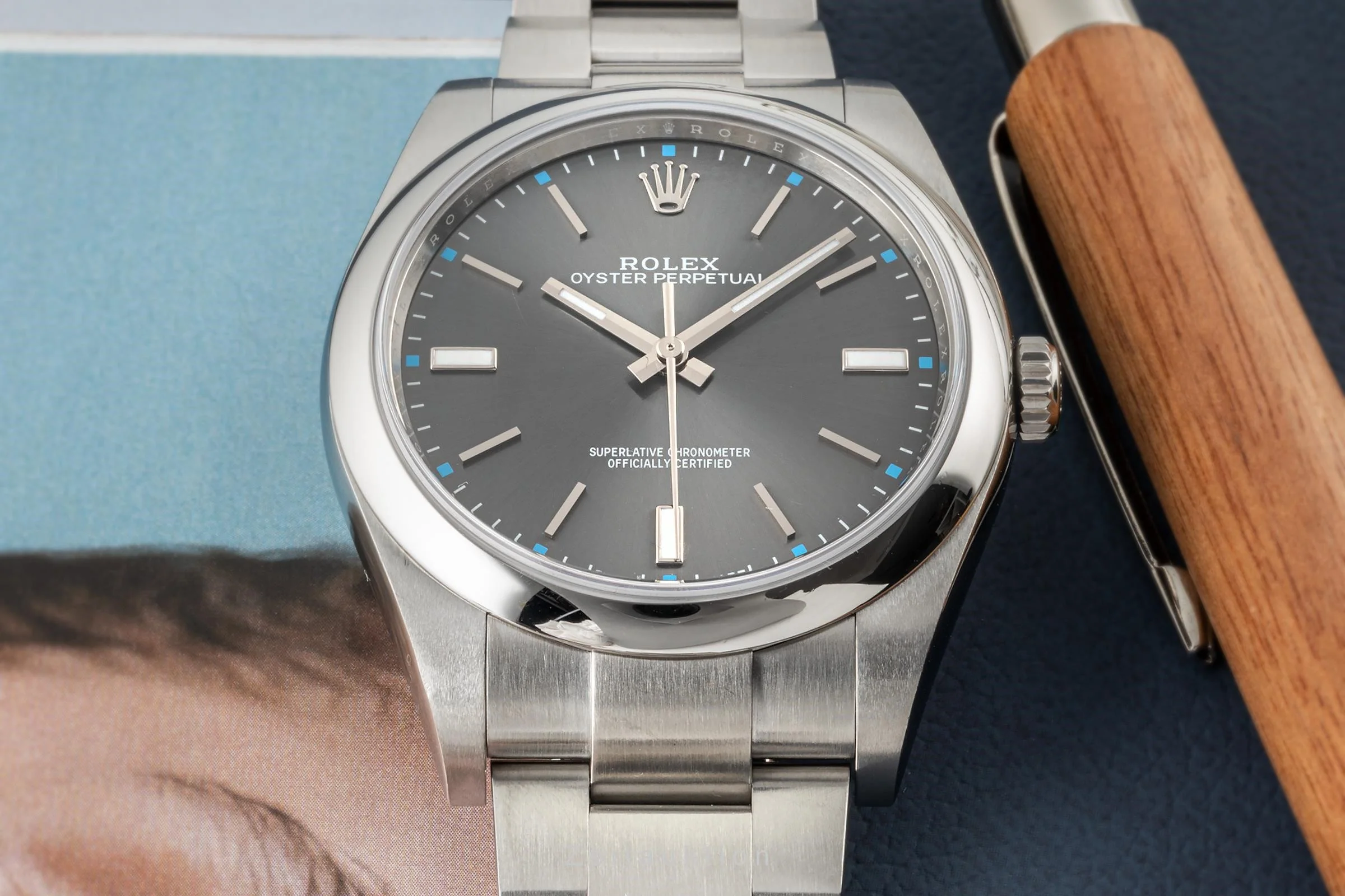 Rolex Oyster Perpetual steel automatic men's watch 114300  [2304977] - Image 13