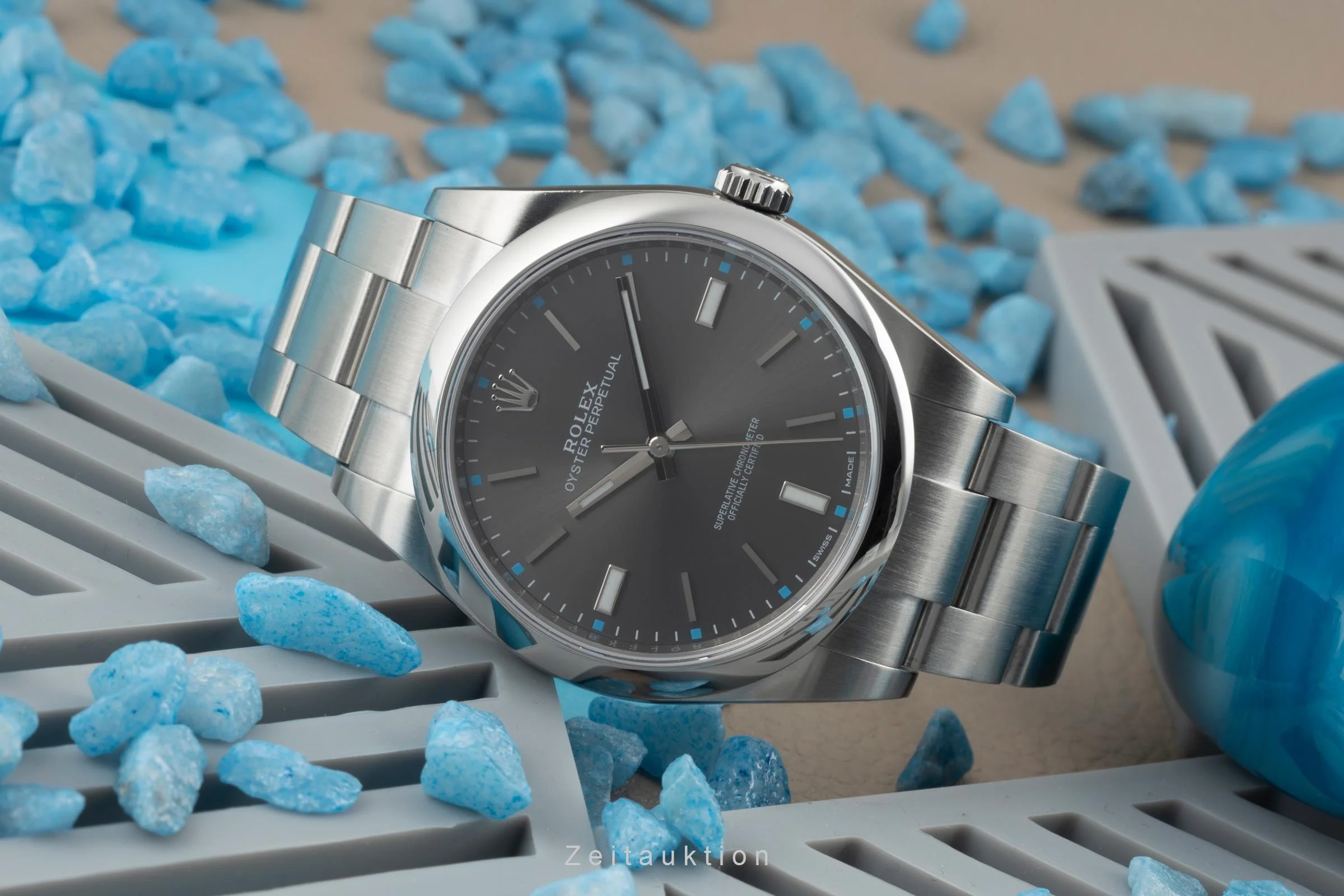 Rolex Oyster Perpetual steel automatic men's watch 114300  [2401234] - Image 2