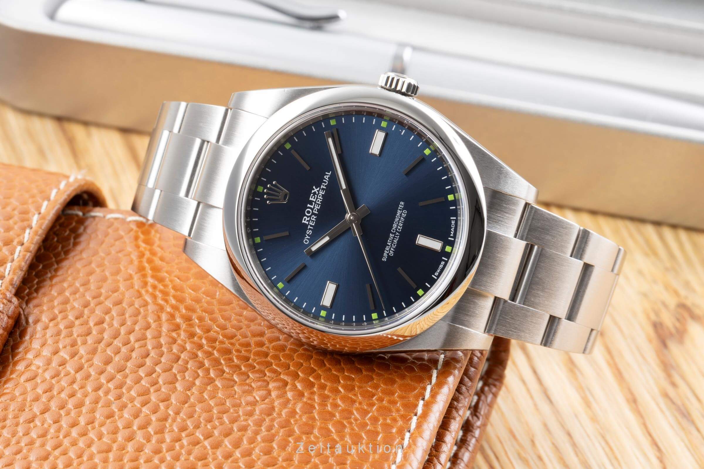 Rolex Oyster Perpetual steel automatic men's watch 114300  [2502320] - Image 3