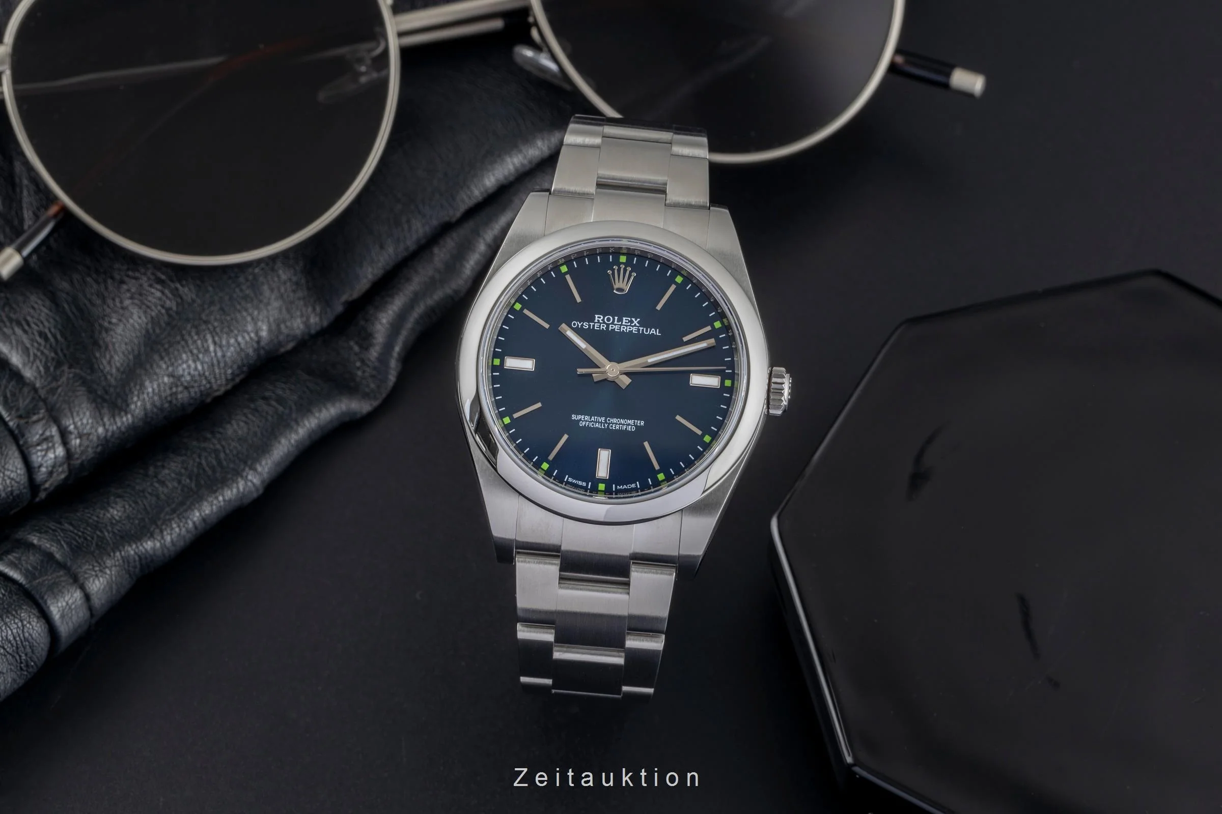 Rolex Oyster Perpetual steel automatic men's watch 114300  [2503679] - Image 4