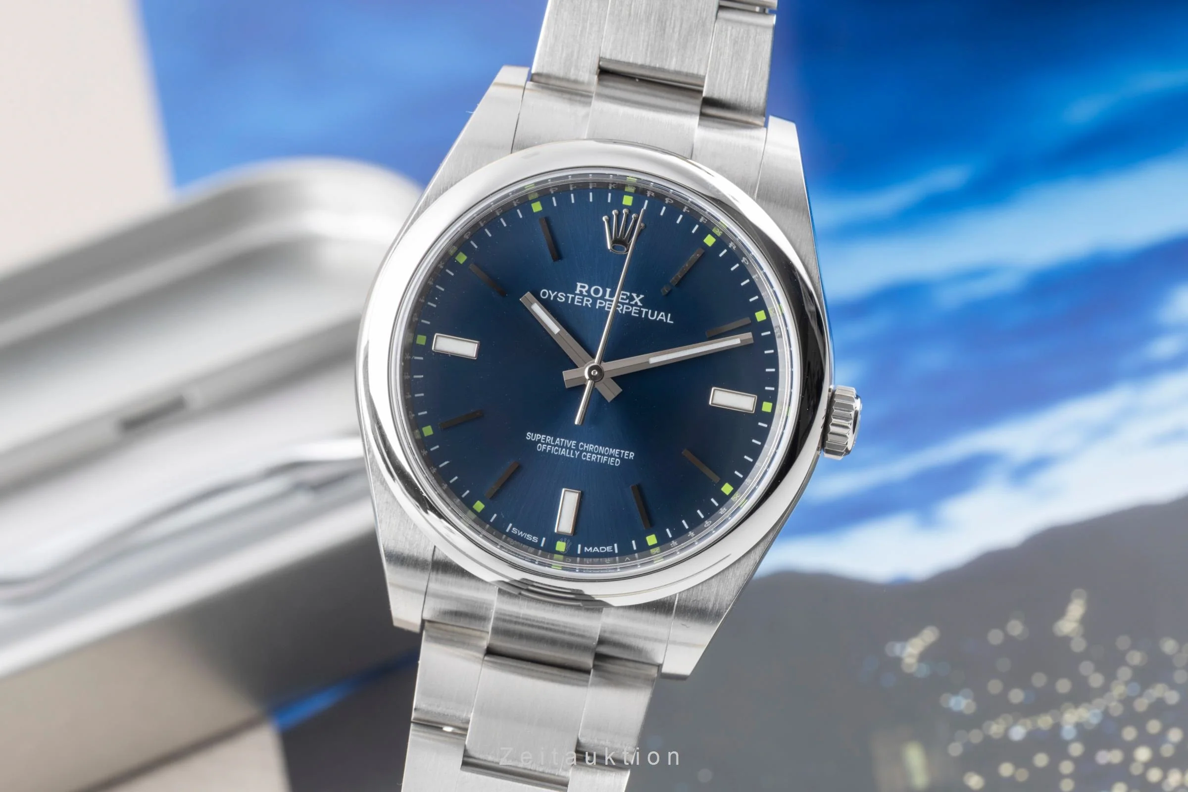 Rolex Oyster Perpetual steel automatic men's watch 114300  [2600991] - Image 2