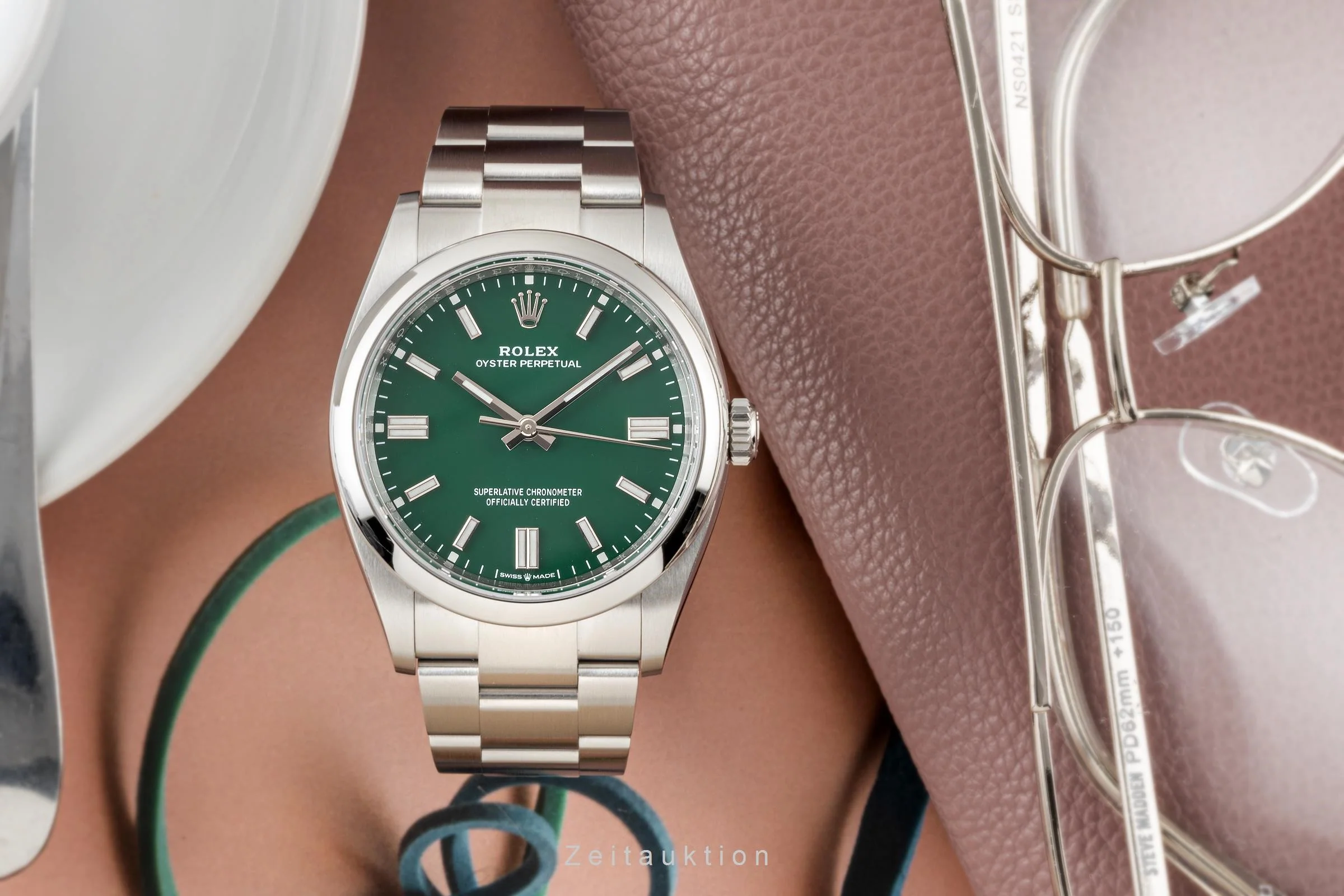 Rolex Oyster Perpetual steel automatic men's watch 126000  [2400123] - Image 3