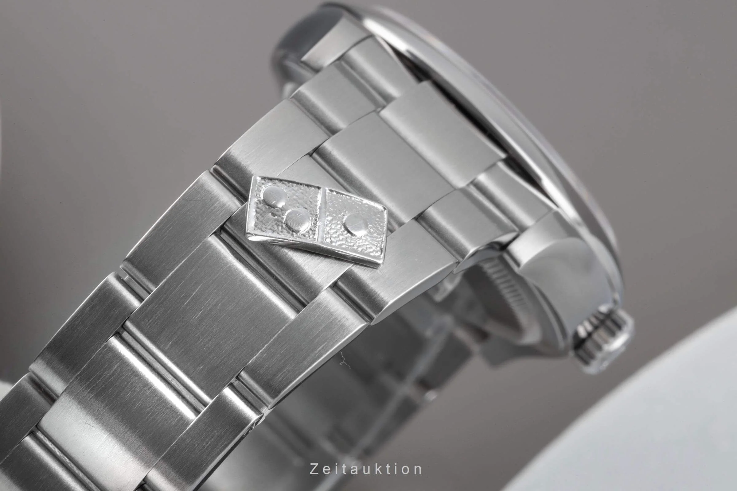 Rolex Oyster Perpetual steel automatic men's watch 126000  [2501546] - Image 15
