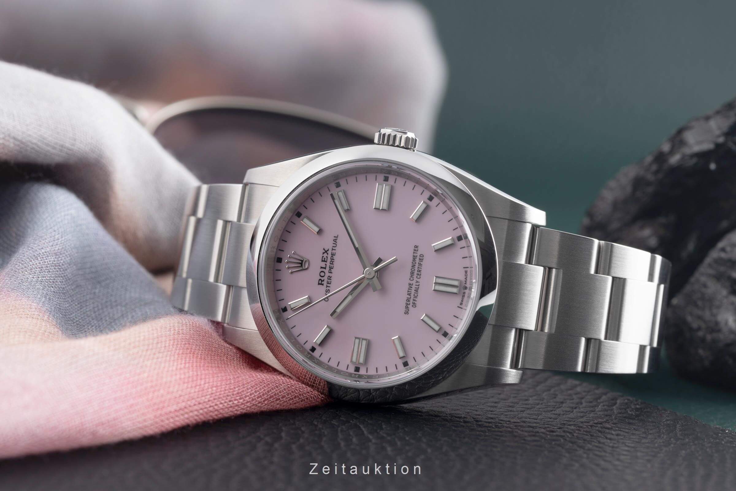 Rolex Oyster Perpetual steel automatic men's watch 126000  [2502294] - Image 3