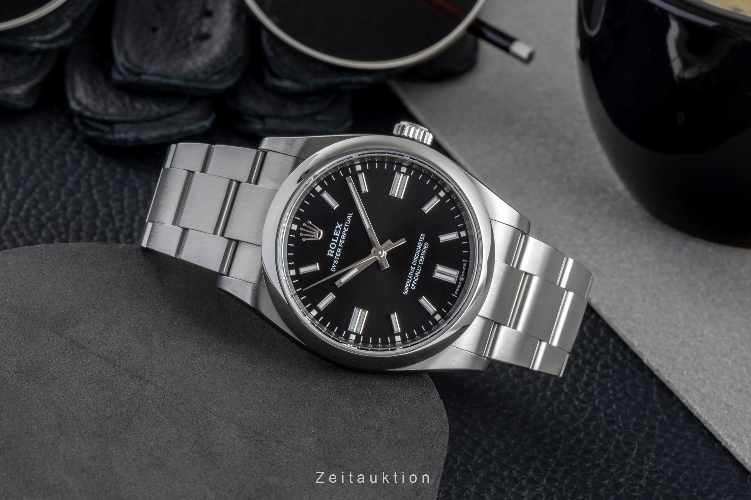 Rolex Oyster Perpetual steel automatic men's watch 126000  [2506361] - Image 3