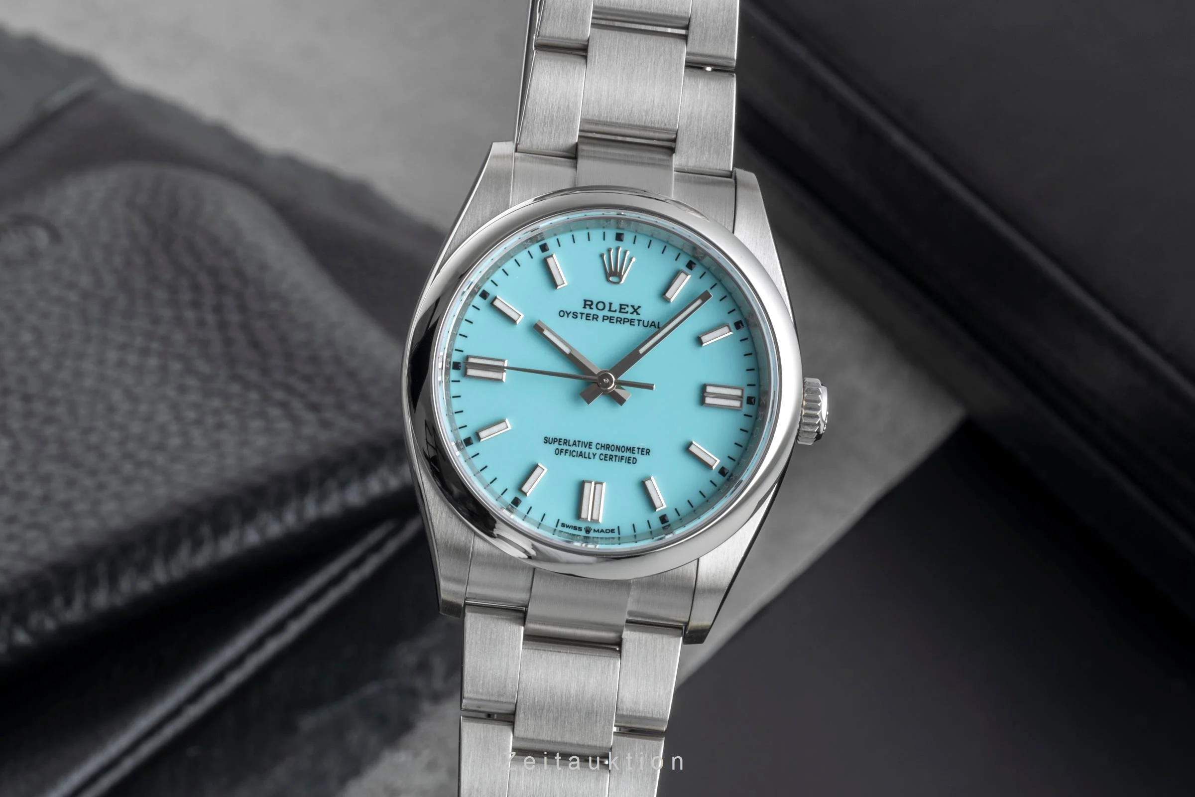Rolex Oyster Perpetual steel automatic men's watch 126000  [2506598] - Image 2